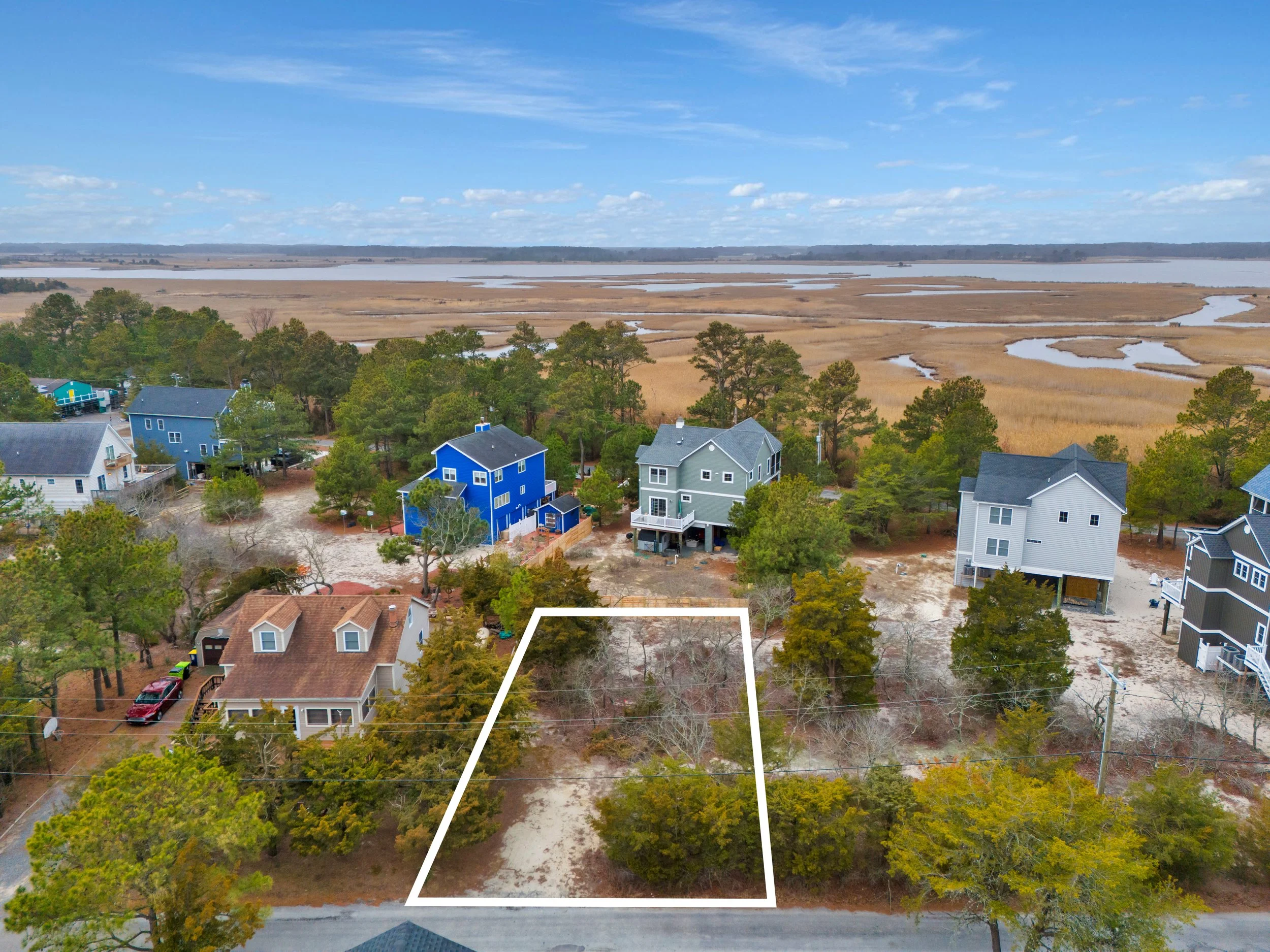 Lot 7 1 with lot lines.jpg