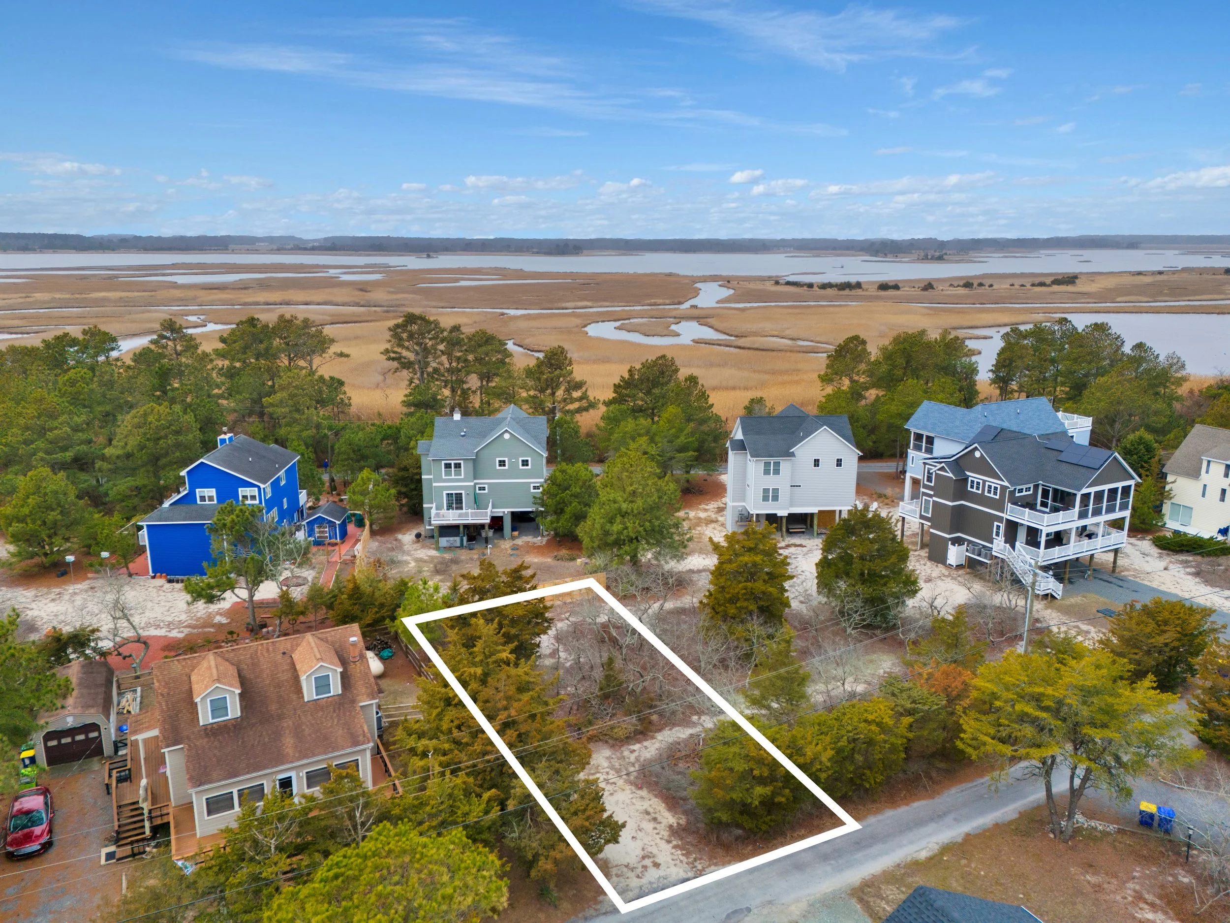 Lot 7 2 with lot lines.jpg