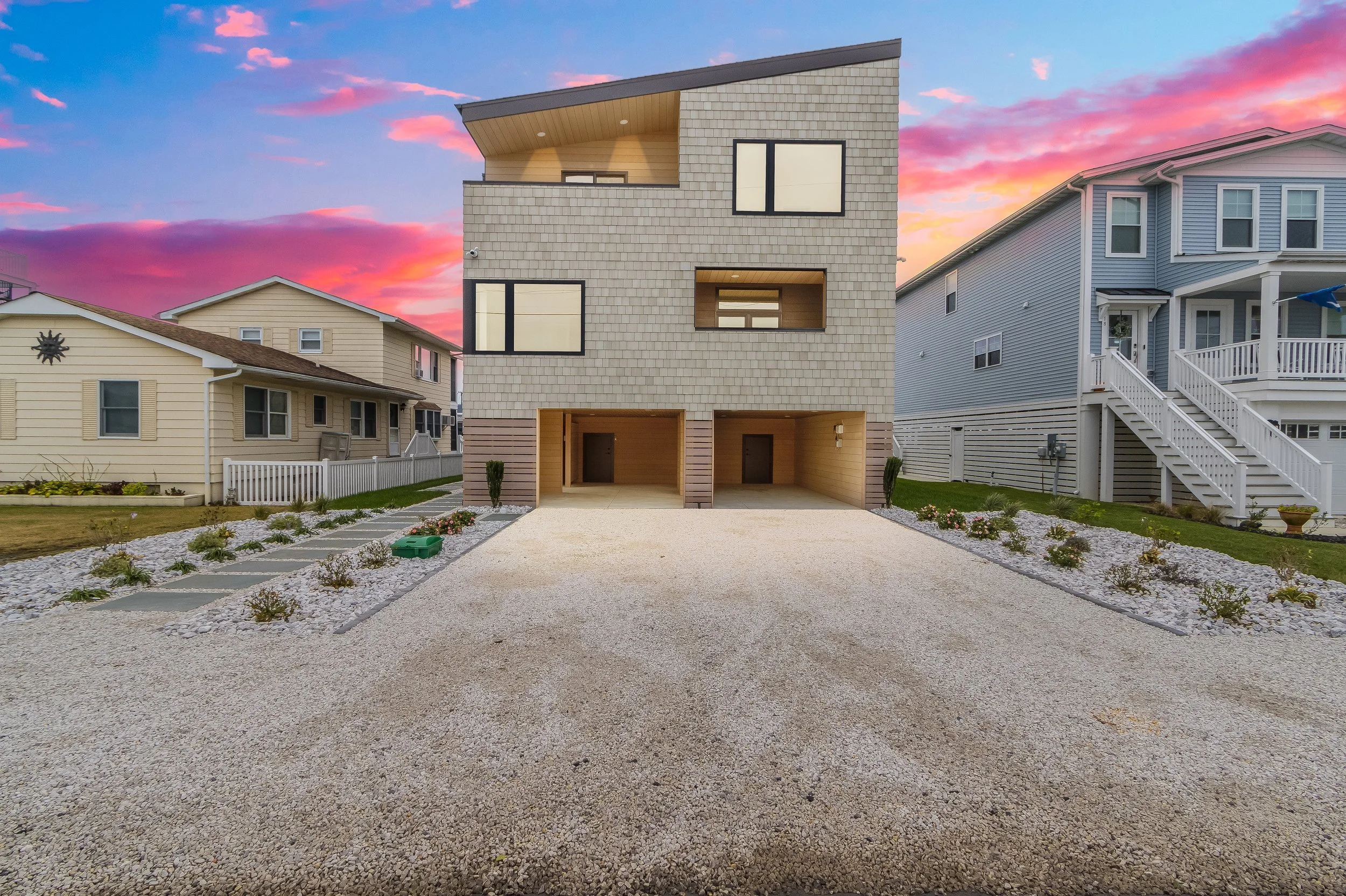 16 W. Atlantic Street