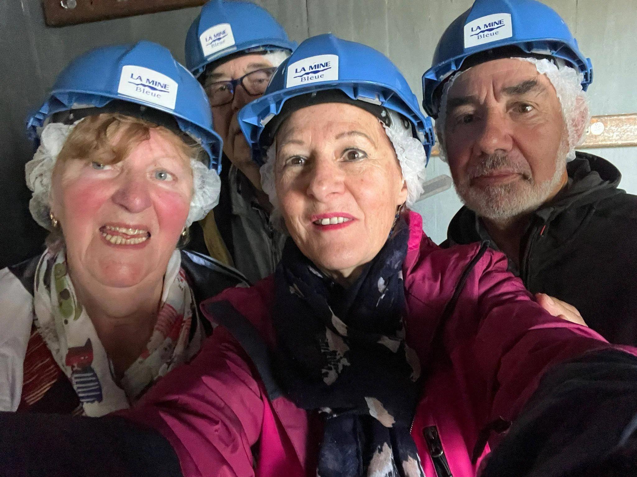 Photo 4 personnes.JPG