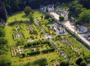 Les jardins du Puygirault et Musée des blindés