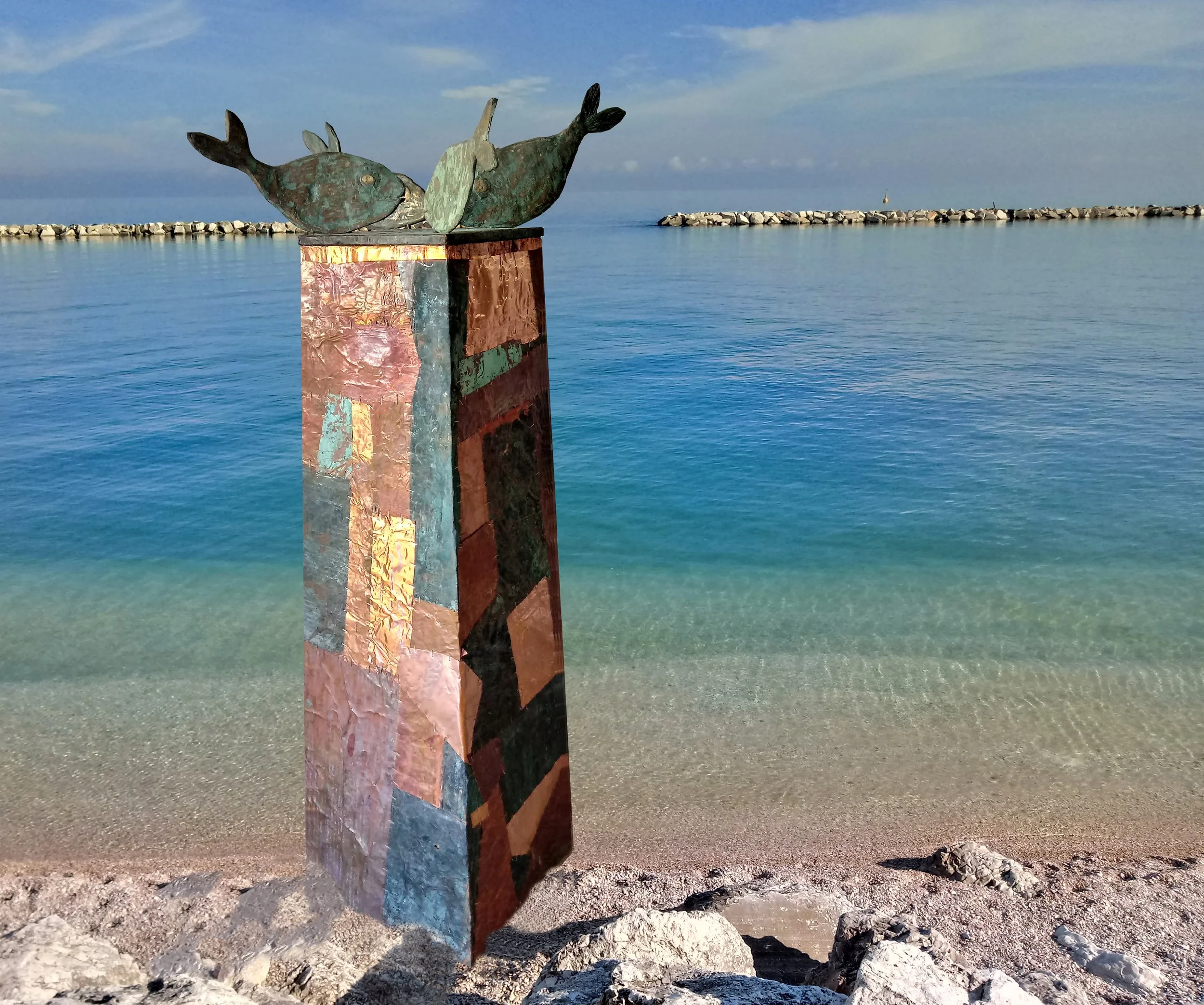 scultura al mare.jpg