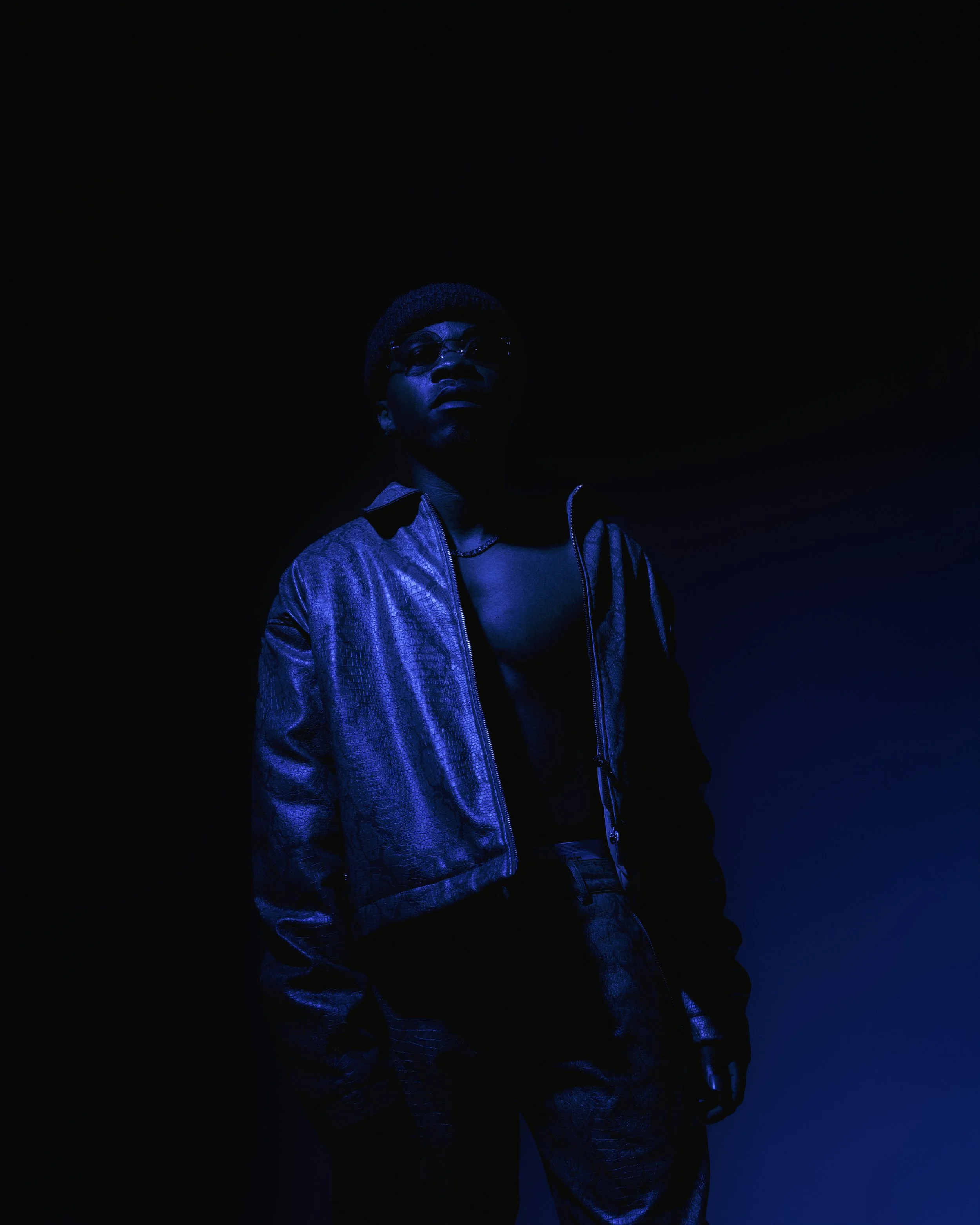 We once shot three lighting setups for a Manchester artist in under three hours.