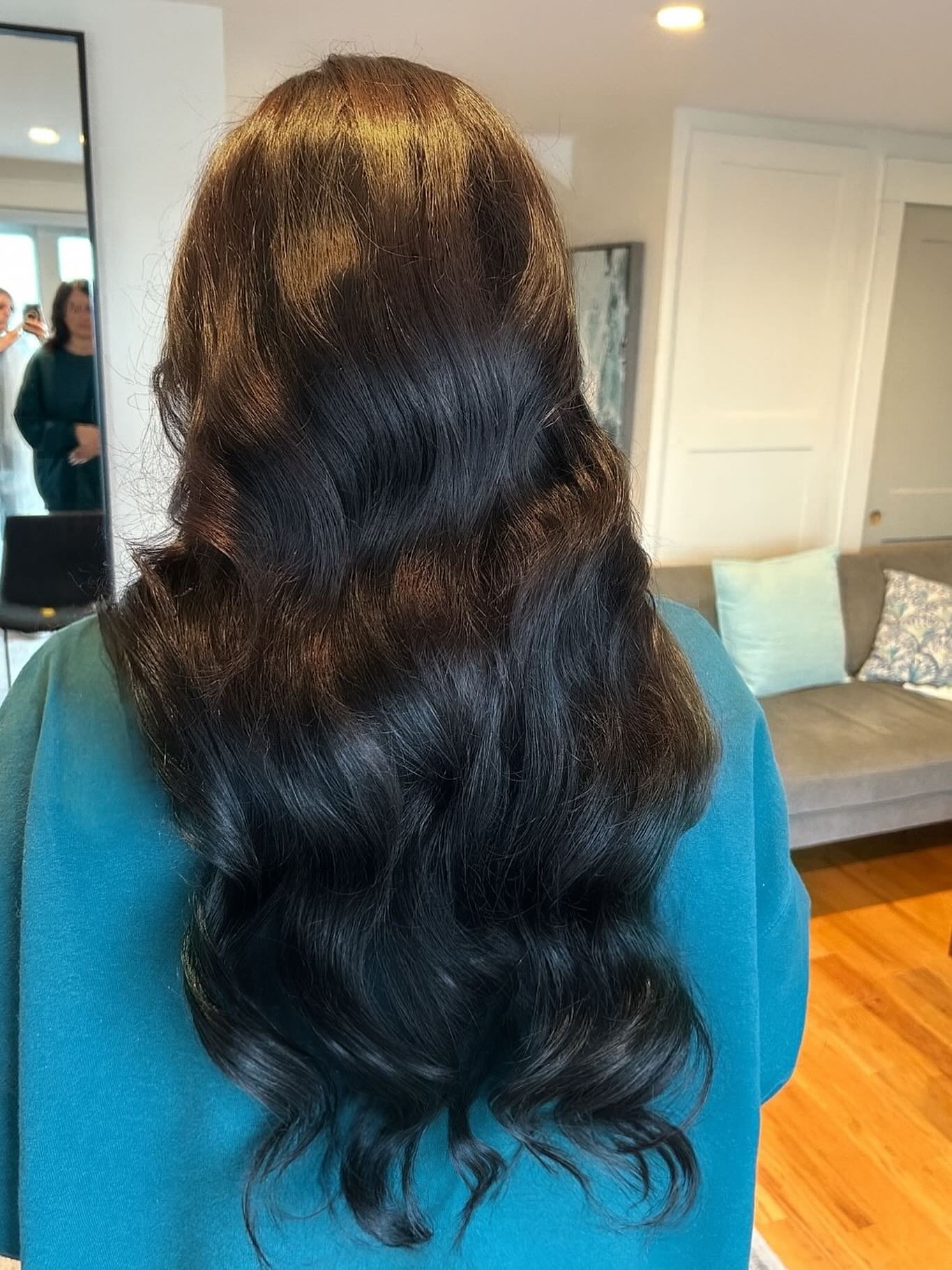 A softer, less-structured take on glam waves &mdash; lifted and flowing away from the face on both sides. Effortlessly romantic. 

📅 11.14.2025
📍Rockport, MA

#bridalhair #glamwaves #softglamwaves #modernbride #romanticbridalhair #nhbride #bostonbr