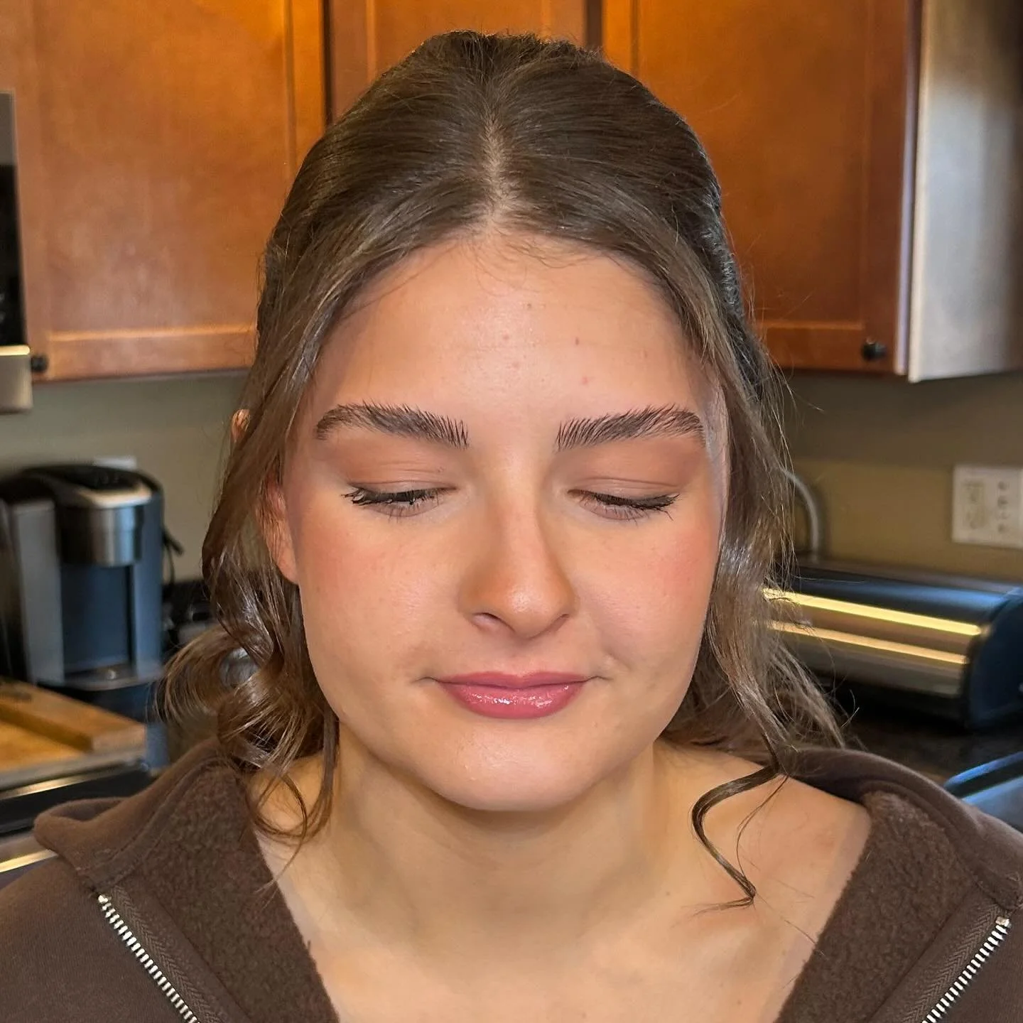 This look is giving me Aussie girl makeup vibes and I love it. Perfect for her bridal shower.

#bridalshowermakeup #bridalmakeup #makeupinspo #bronzemakeup #bostonmua