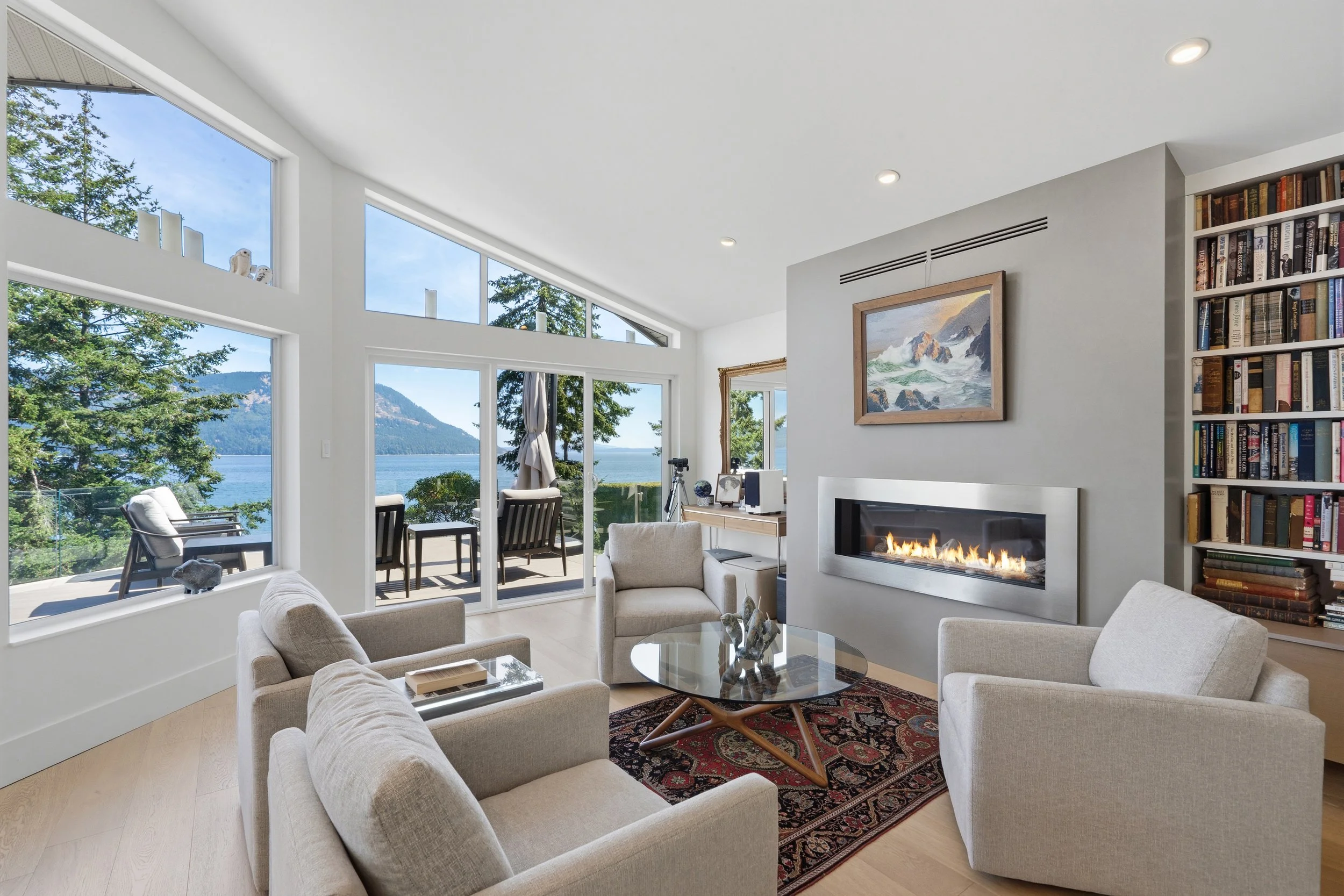 How Professional Real Estate Photography Helps Sell Homes Faster