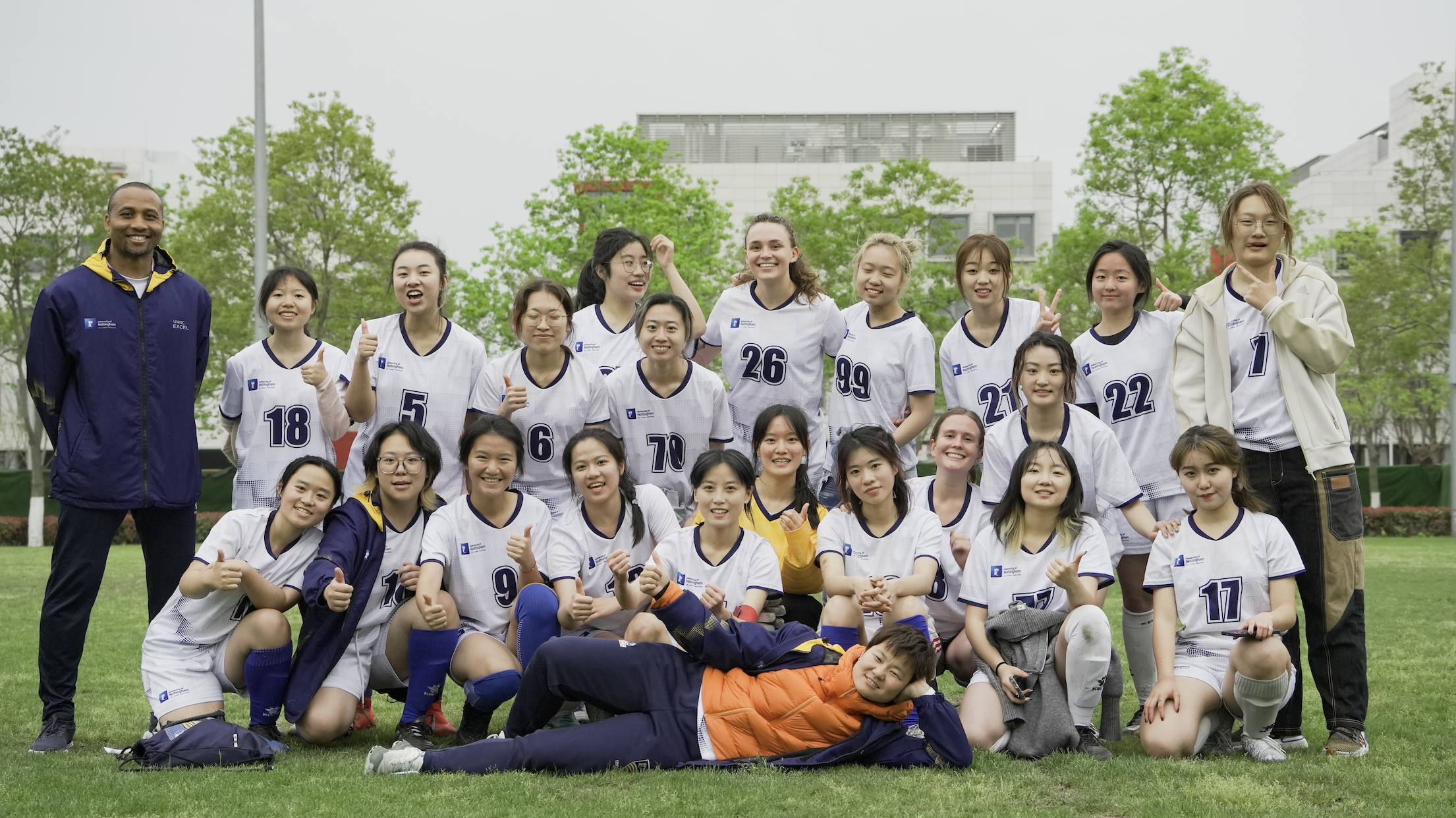 截屏2025-12-08 00.36.28.png