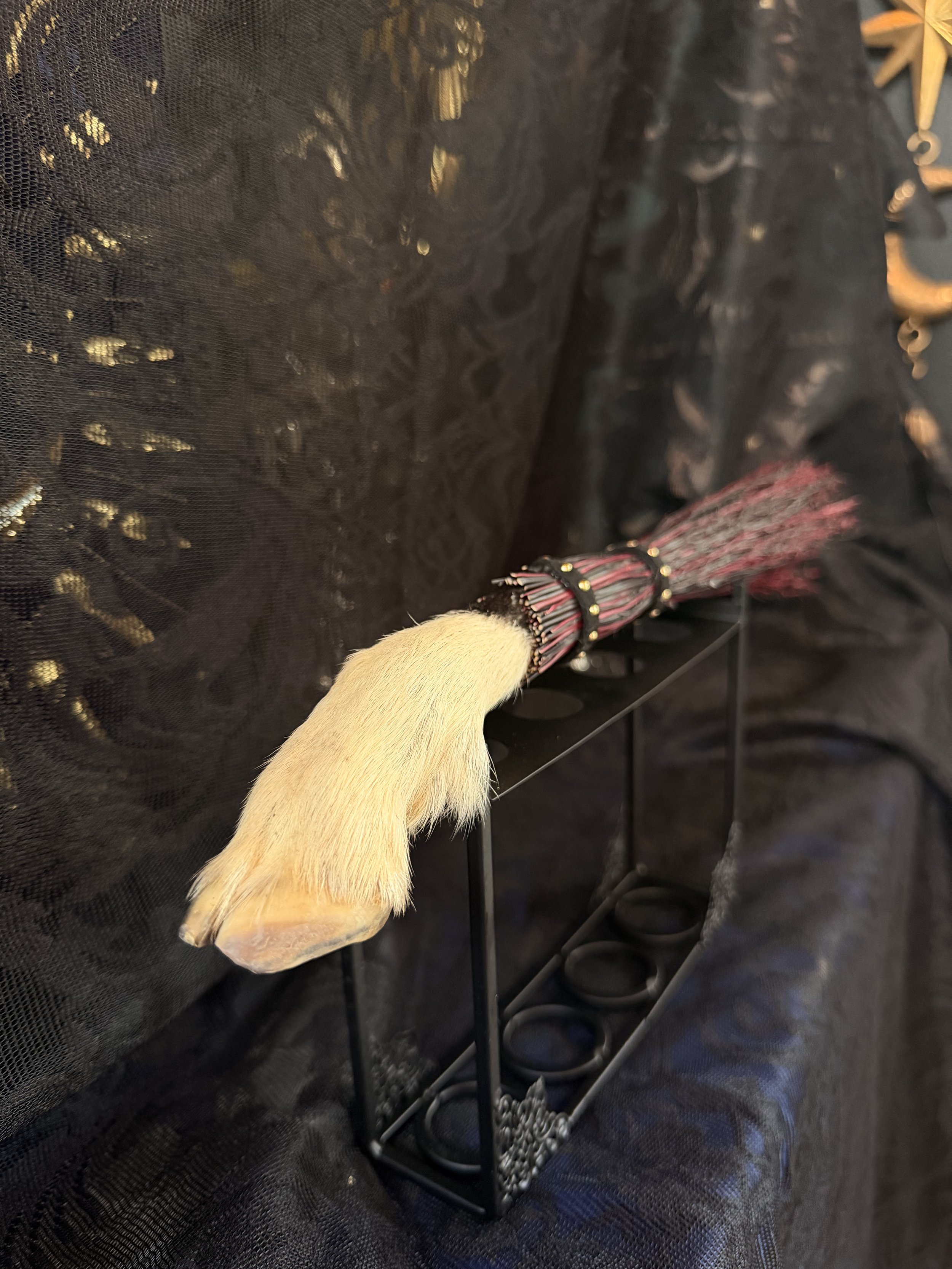 Hoof Broom