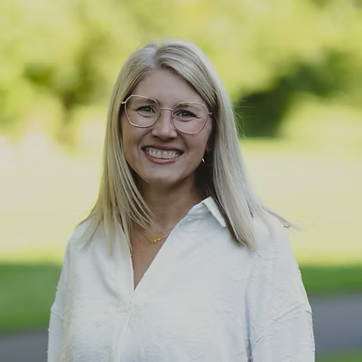 Rev. Danielle Freed