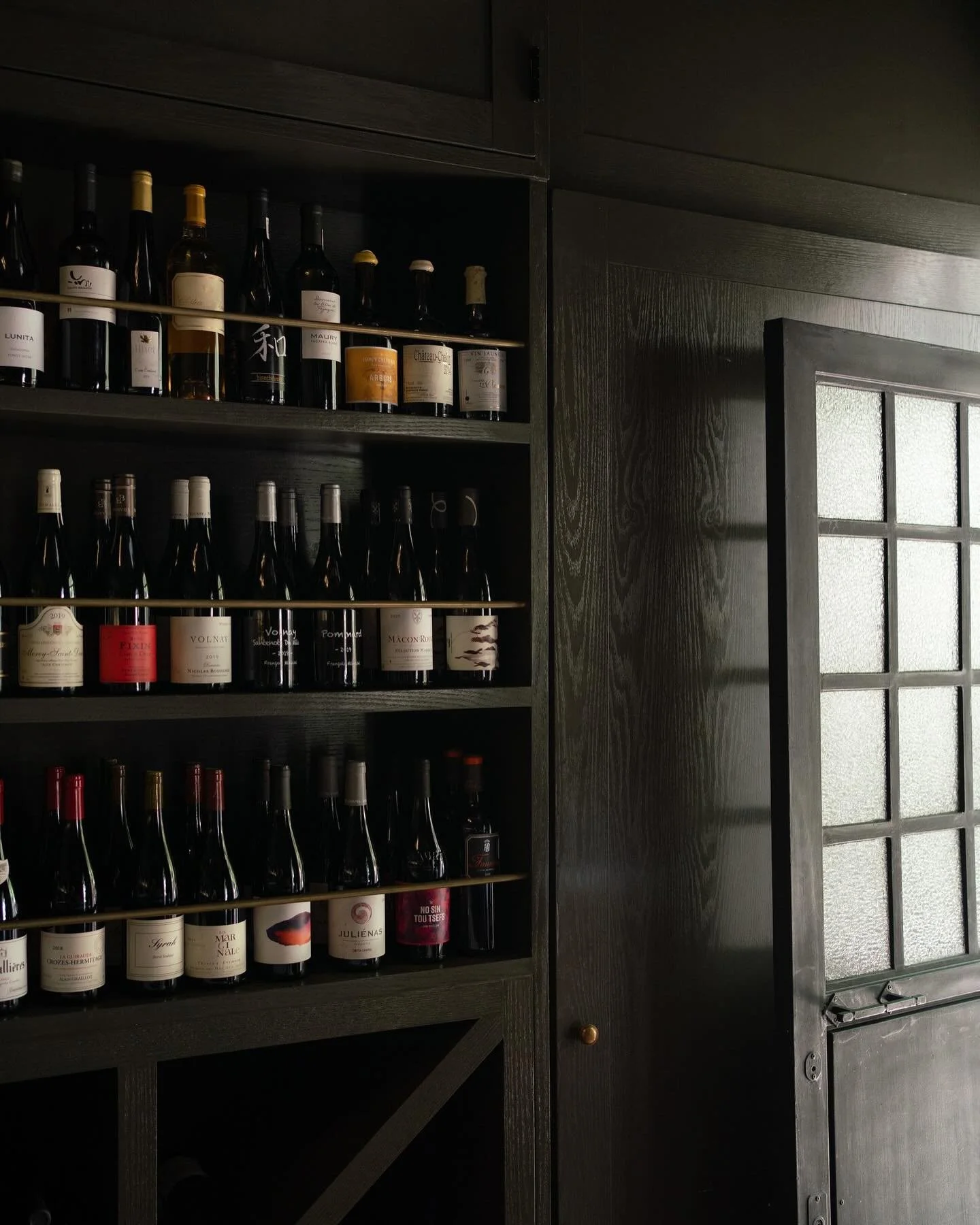 When designing commercial spaces, aesthetics matter&mdash;but form must always follow function. A space should not only look stunning but also serve its purpose efficiently. Longevity, ample storage, and flexibility are key: durable materials ensure 