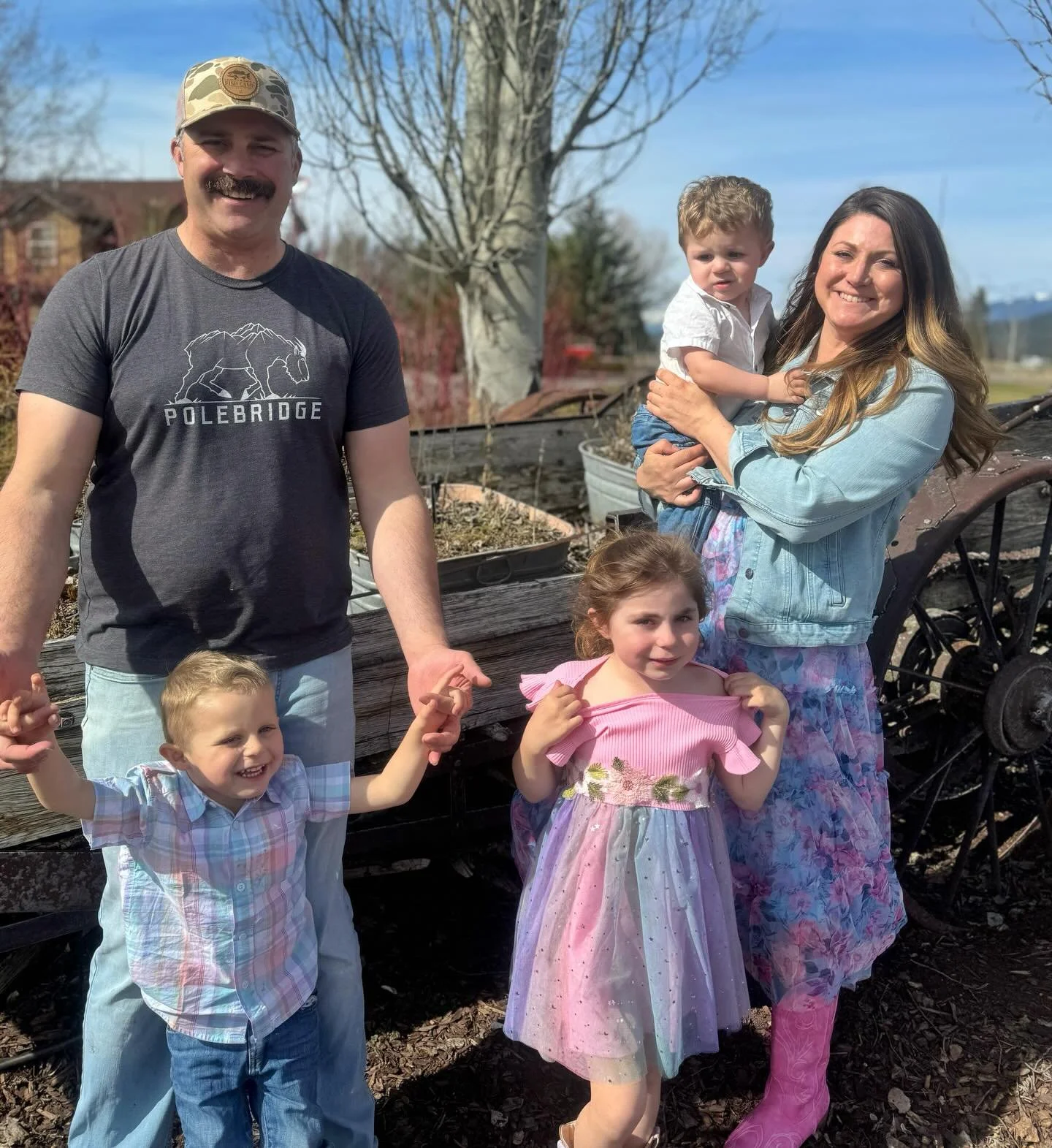 Easter 2026 was fun! 💐🐥🐇🦋🌷Love this little family of mine!

Grandpa and grandma hosted a tractor hayride egg hunt! The kids LOVED it! Brooke found the golden egg of course! Holter really started walking this weekend, which was so bittersweet 🩷
