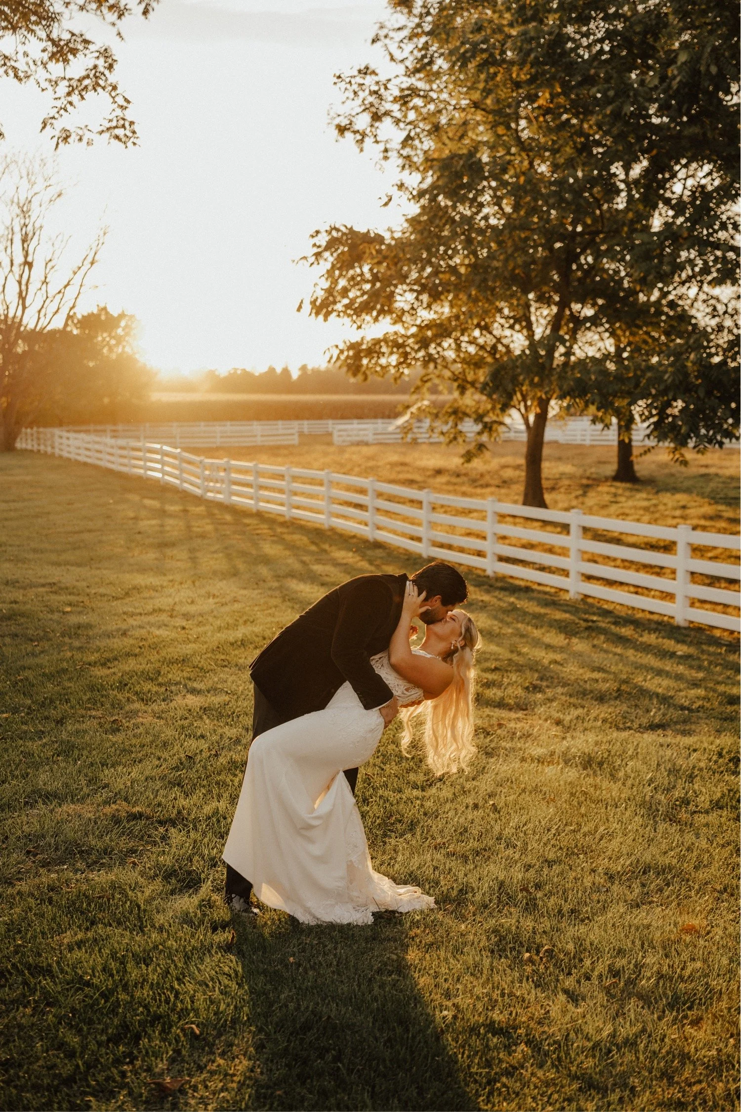 barnatsilverstonewedding_kempcollective_lancasterpennsylvania