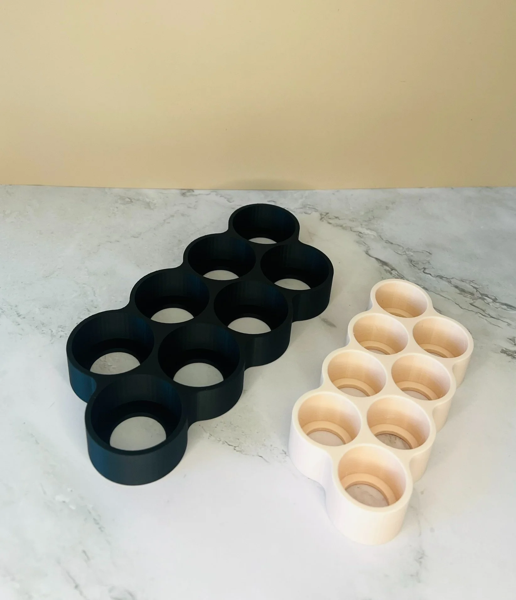 8-slot offset vial holder