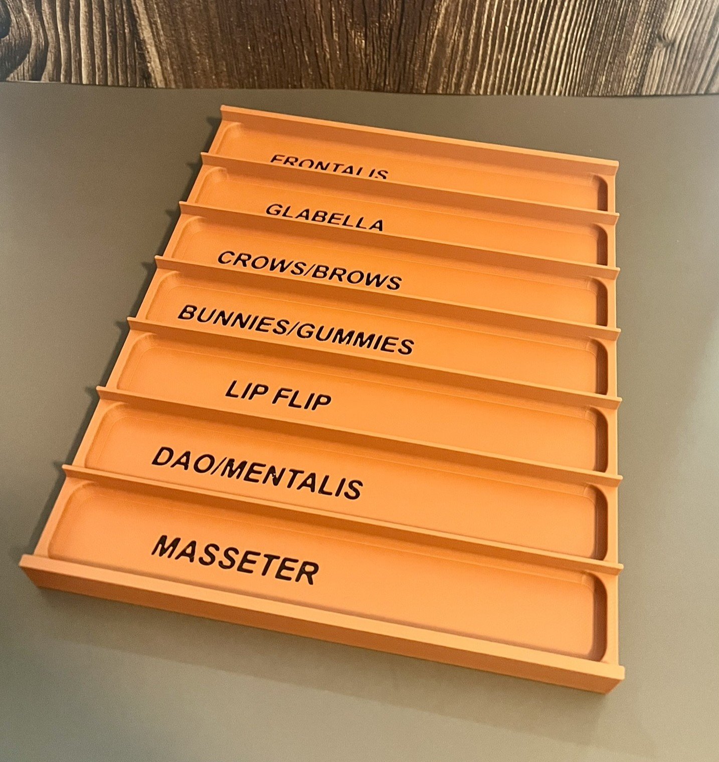 Syringe Holder, 7-slot medical organizer, Refined In Layers INC