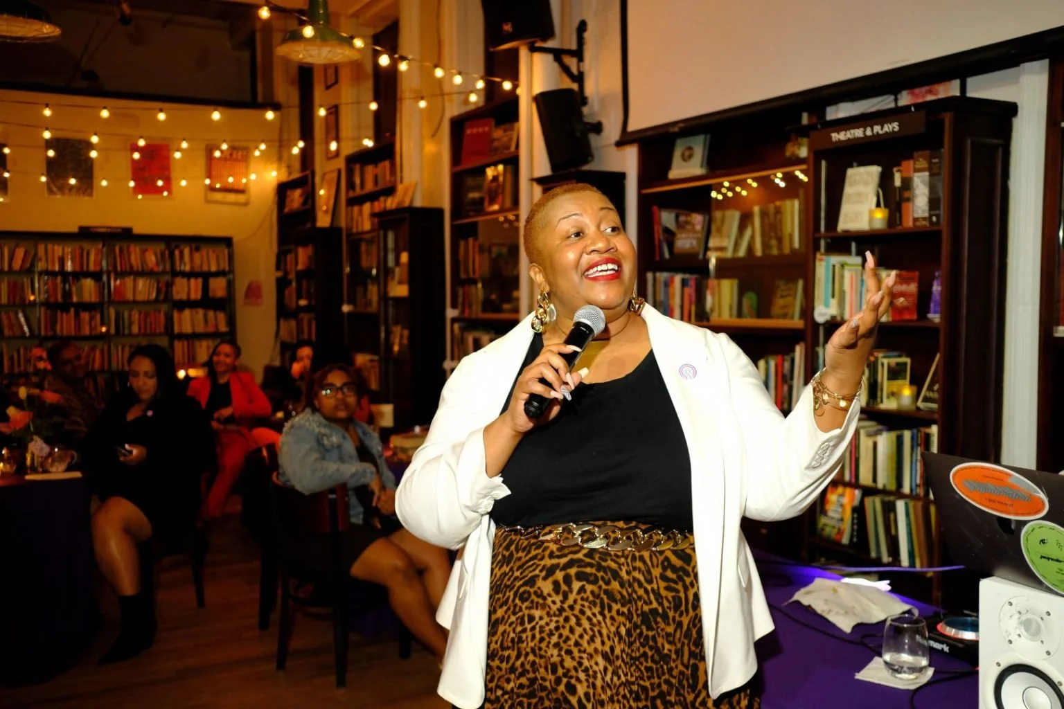 Becauseofthemwecan.com // 
Meet Alisha L. Gordon, the Founder Who’s Giving Black Single Mothers The Tools To Thrive In Every Way