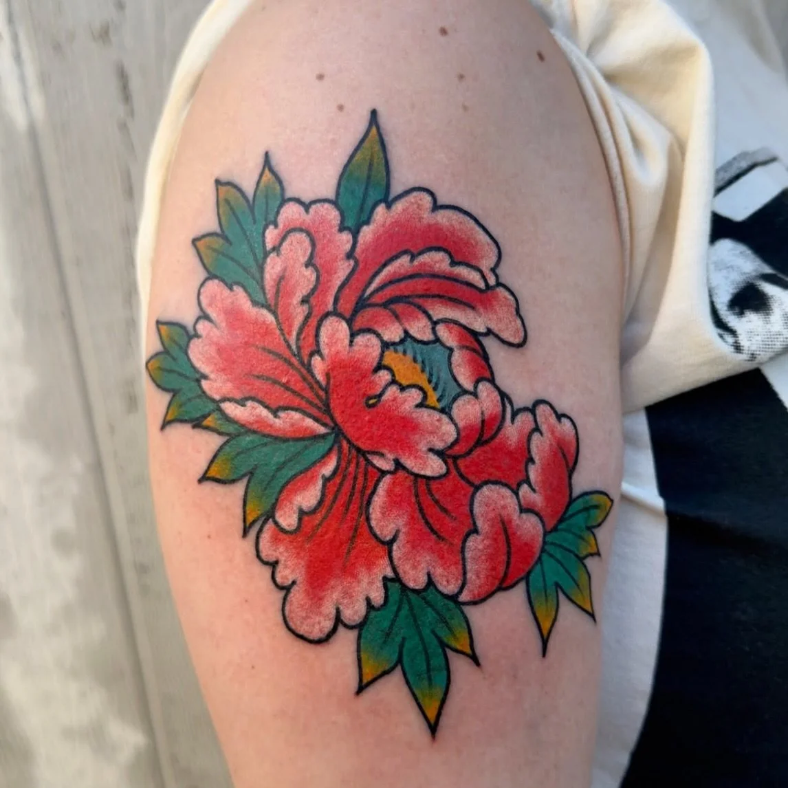 Colorful peony by @landonecktattoo

#peonytattoo #japanesetraditionaltattoo