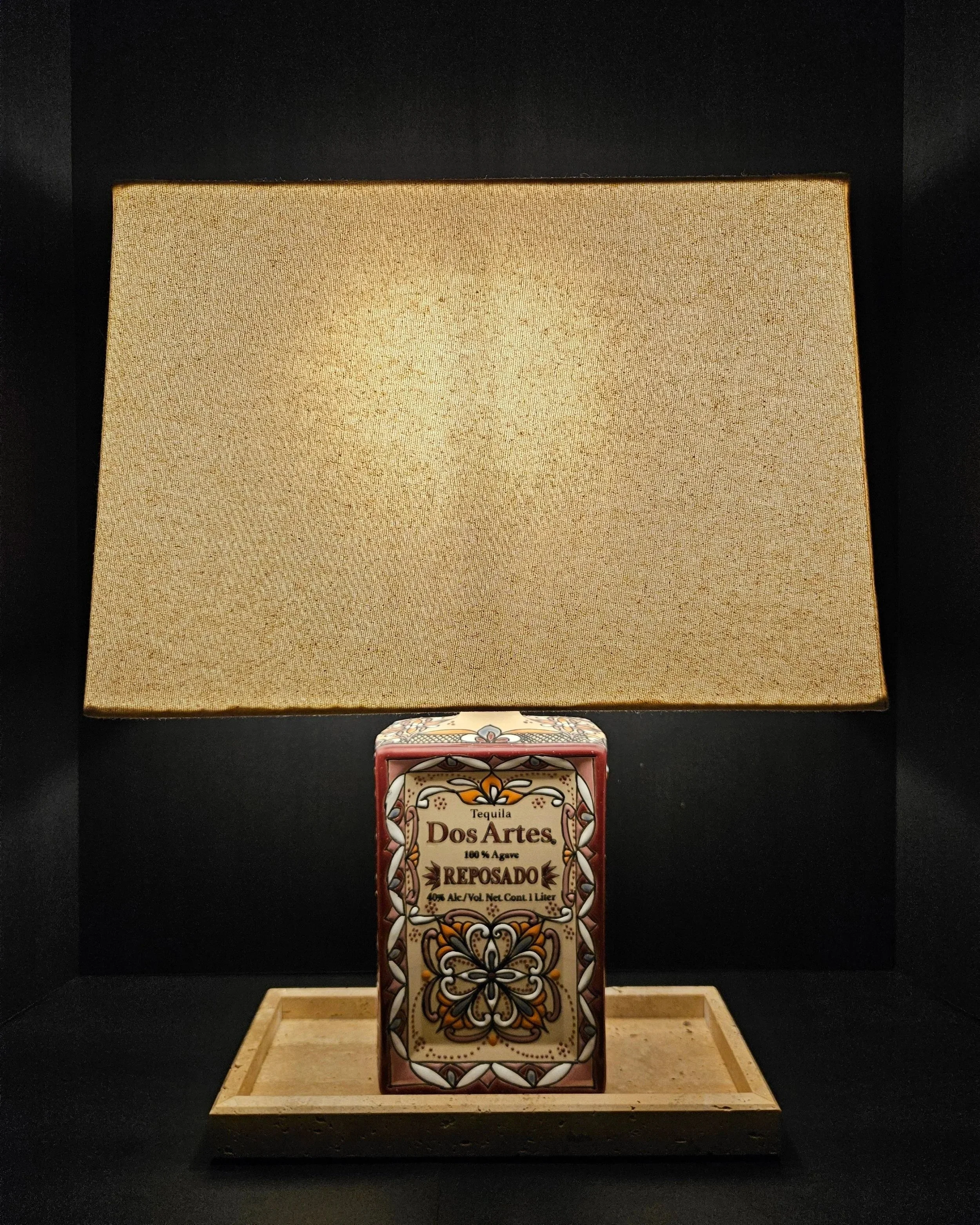 Dos Artes Reposado Lamp
