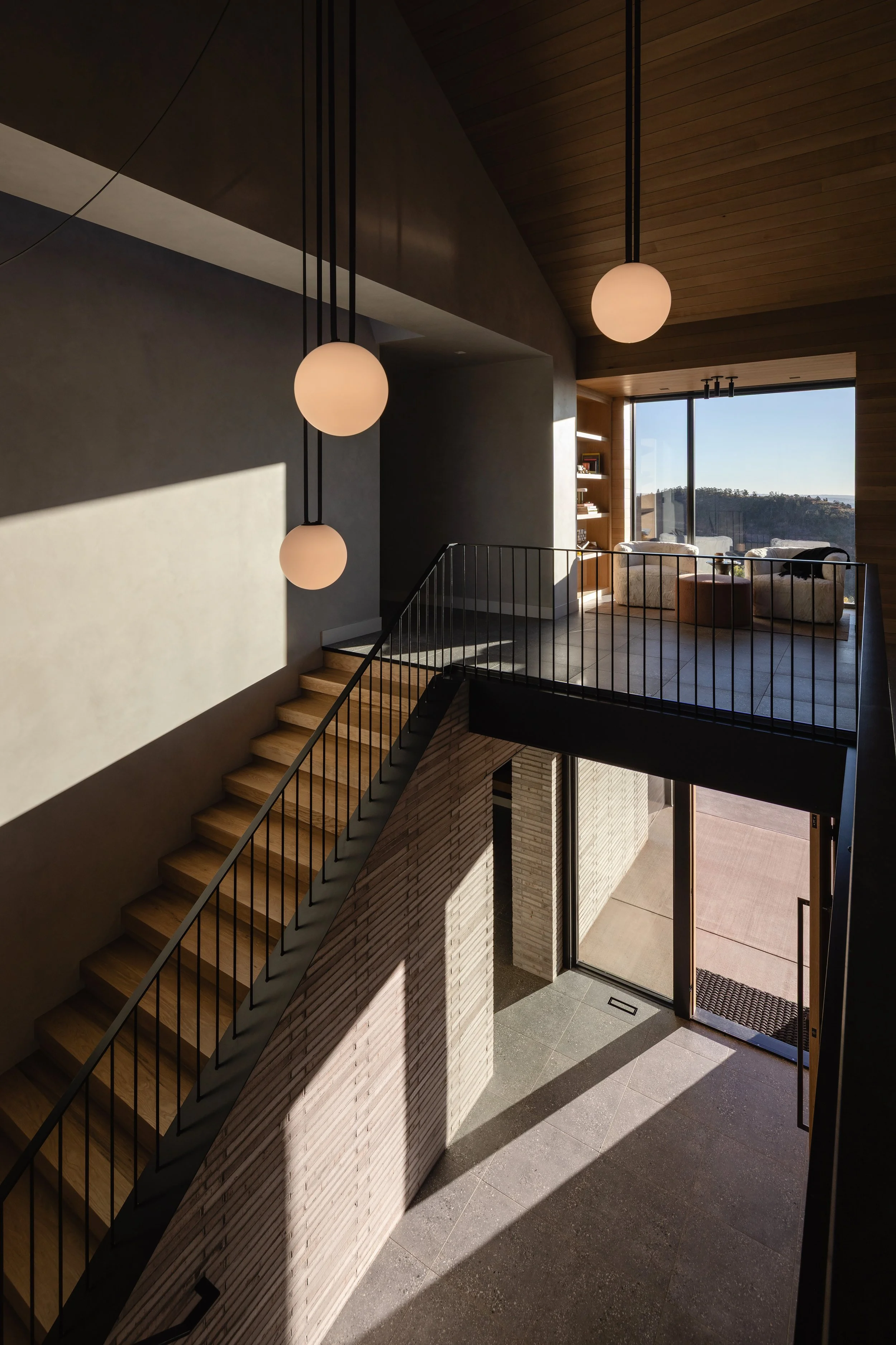2025_10_Manitou Residence_Mickkail Cain_029.jpg