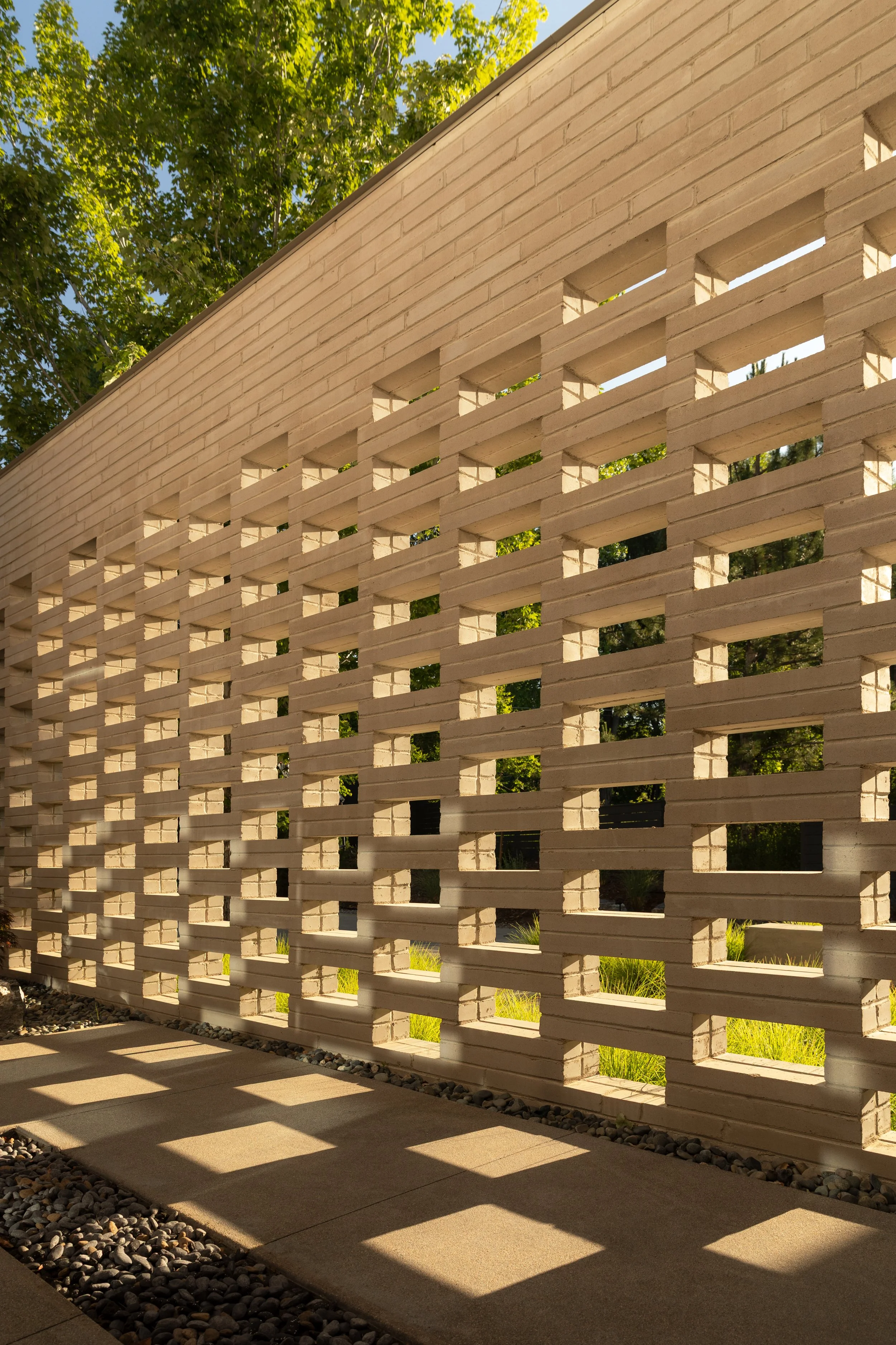 2025_06_21st Street Piche Architecture_Mickkail Cain_033v2.jpg