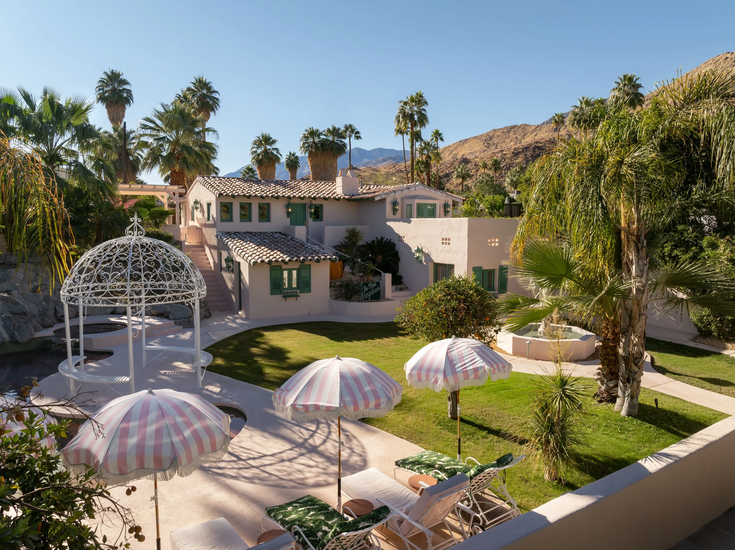 2025_01_Mesa Bungalows_Mickkail Cain_055.jpg