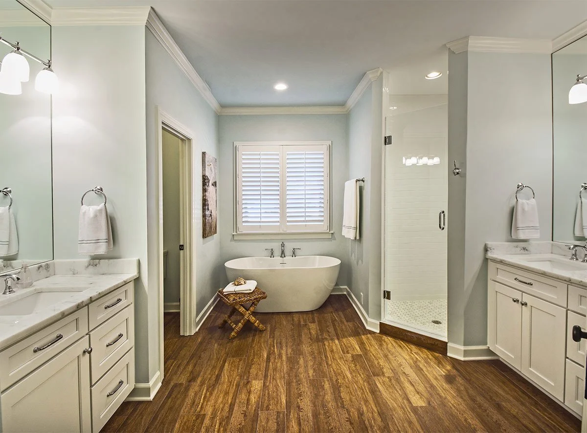 Dogwood Court Primary Bathroom