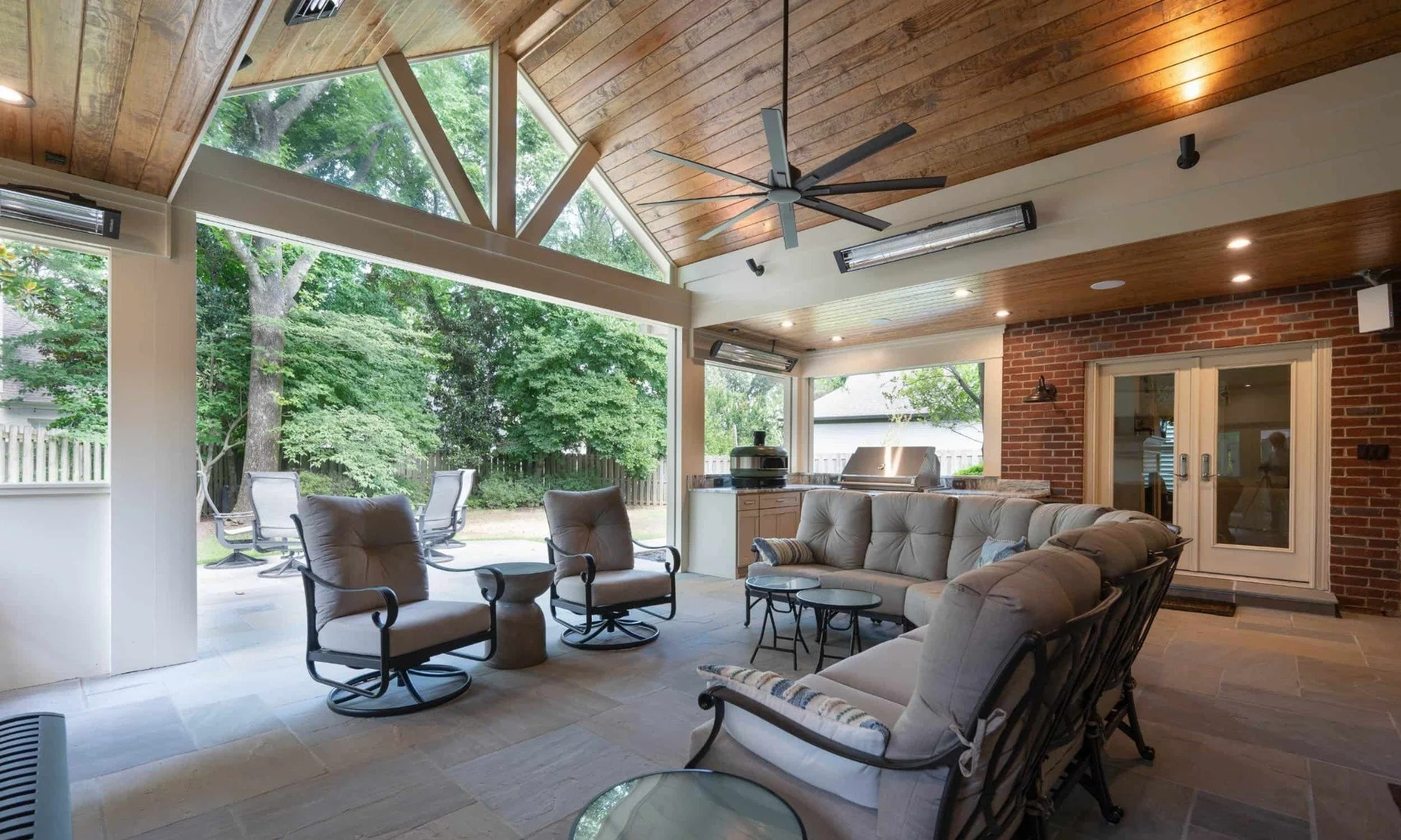 Covered Outdoor Kitchen and Patio