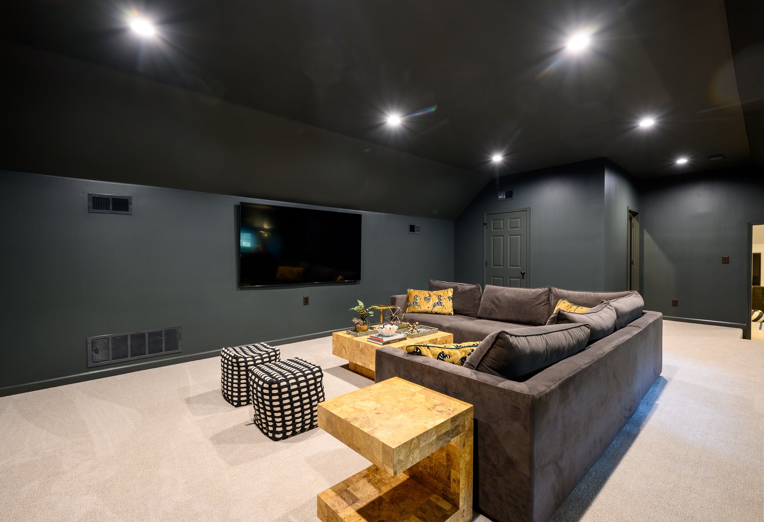 Neil Media Room | Germantown, TN
