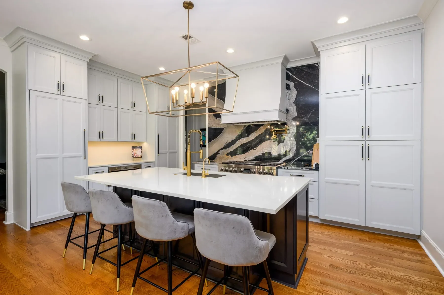 Modern Luxe Kitchen
