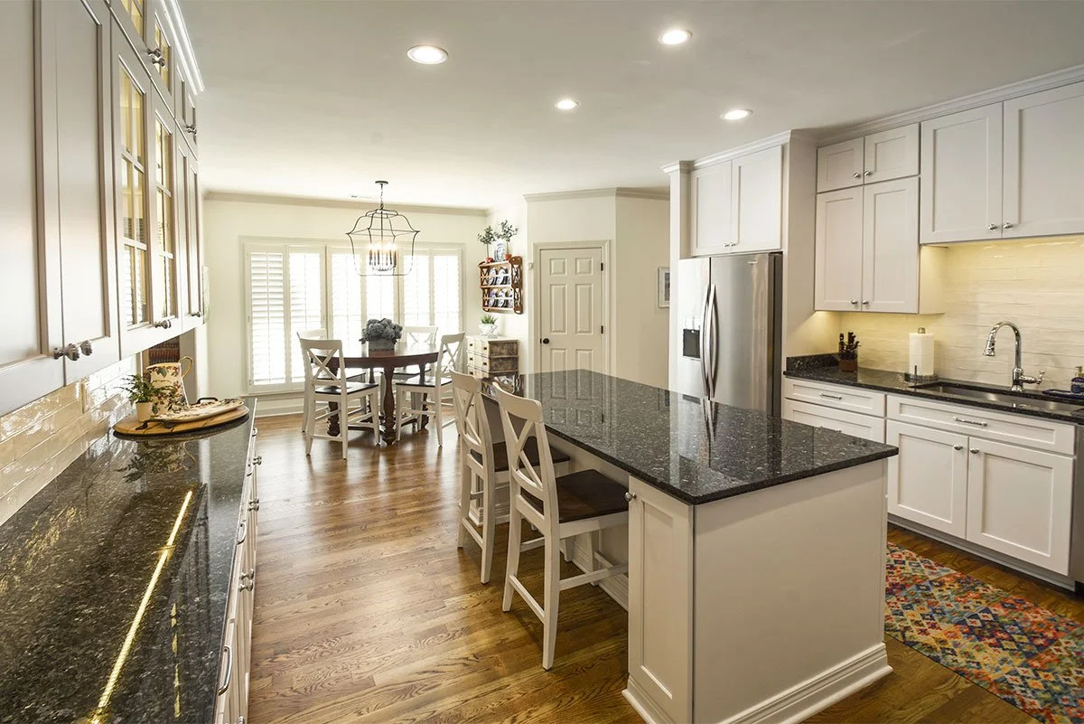 Copy of 2092dogwoodcourt_kitchen6.jpg