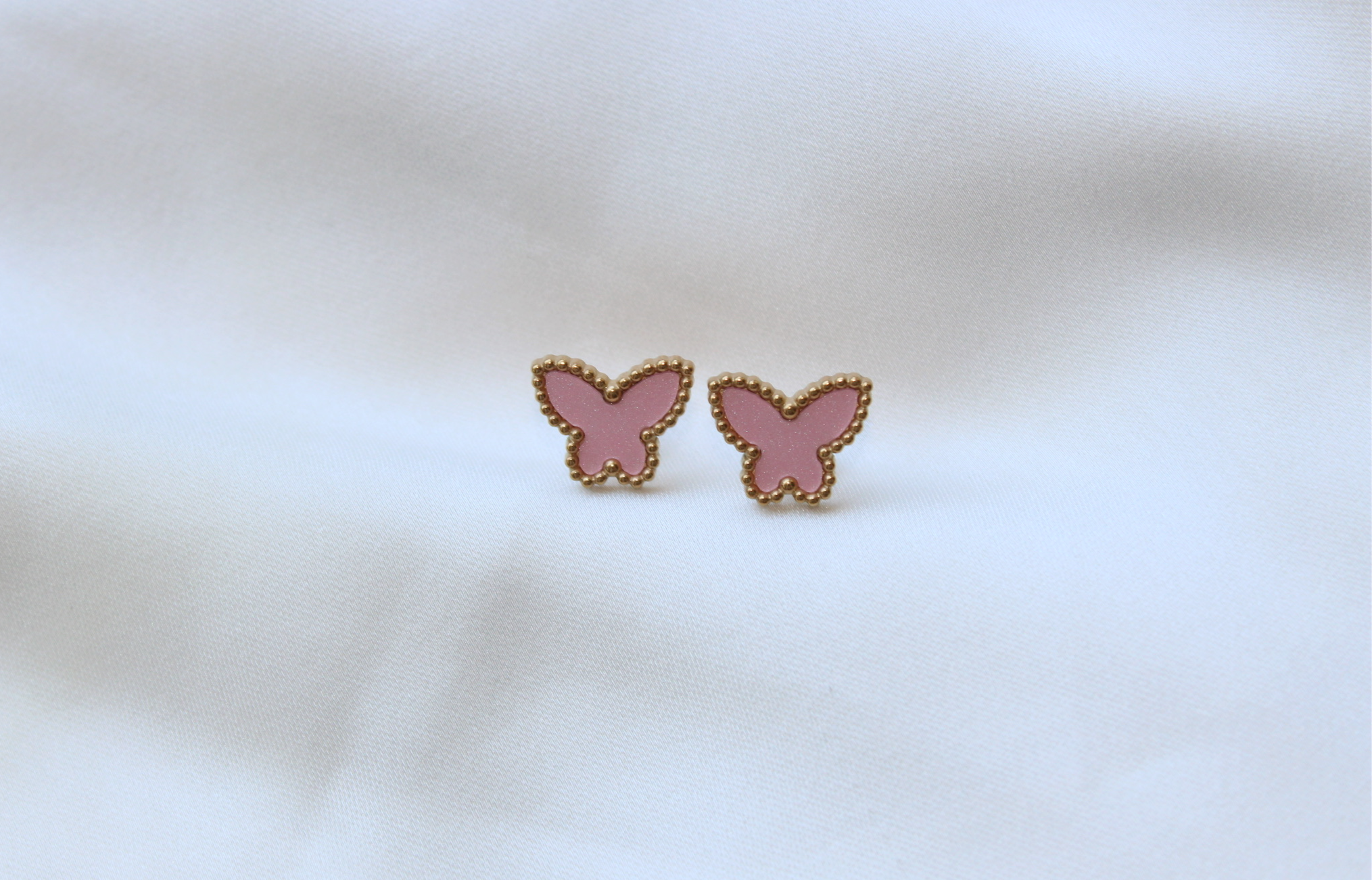 Butterfly stud