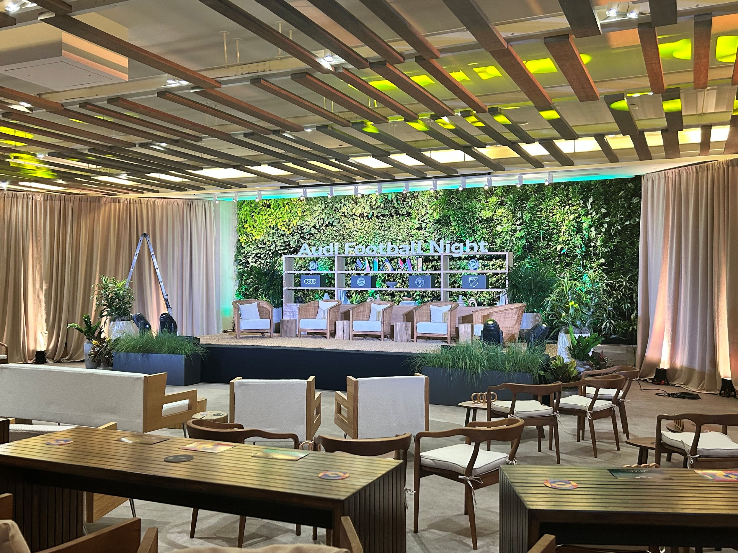 Temporary Tropics Services - Florida - Live Foliage Rentals - Major Events and Smaller events  