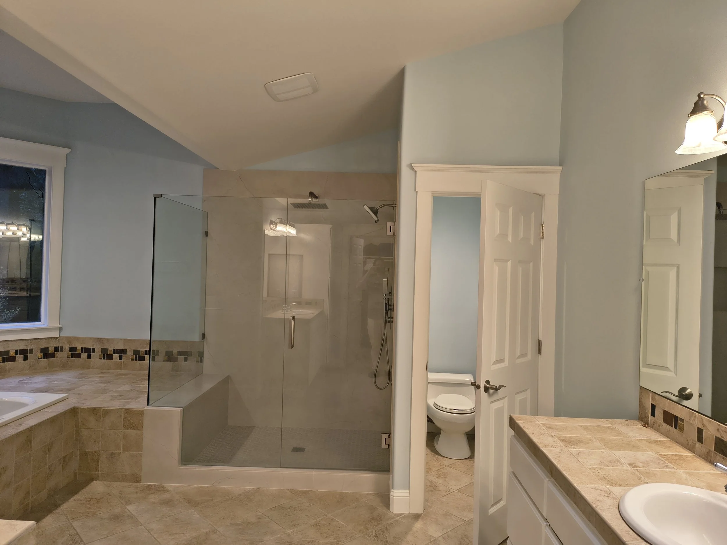 Interior paint: walls and ceiling