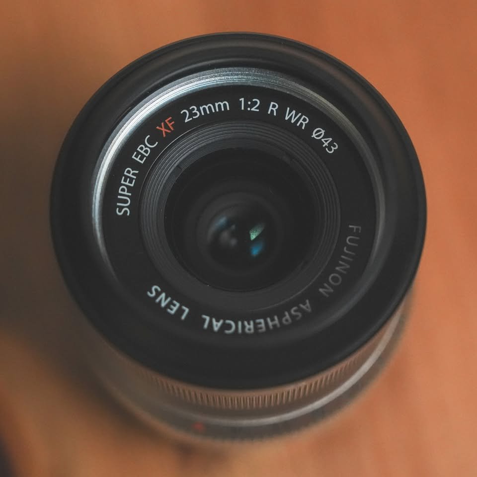 Fujifilm Fujinon XF 23mm f/2 R WR Lens (Silver) – Excellent Condition