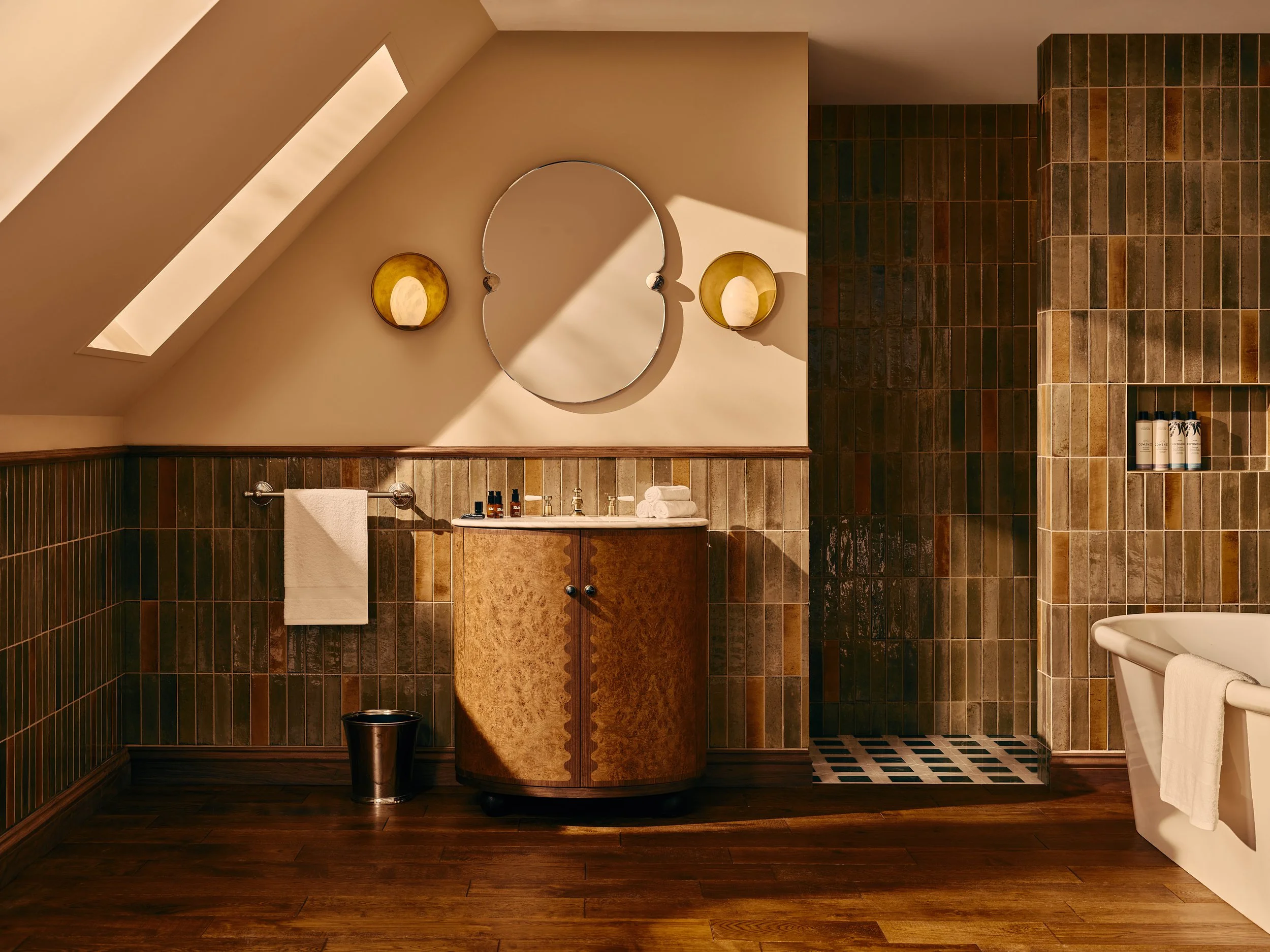 Esperanza_Vanities Creative_ShotDec24_RH_0041.jpg