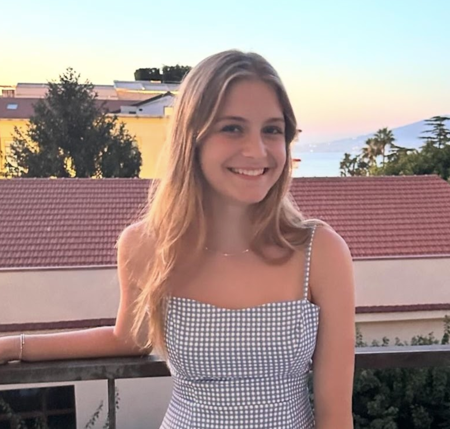 Ella Yates