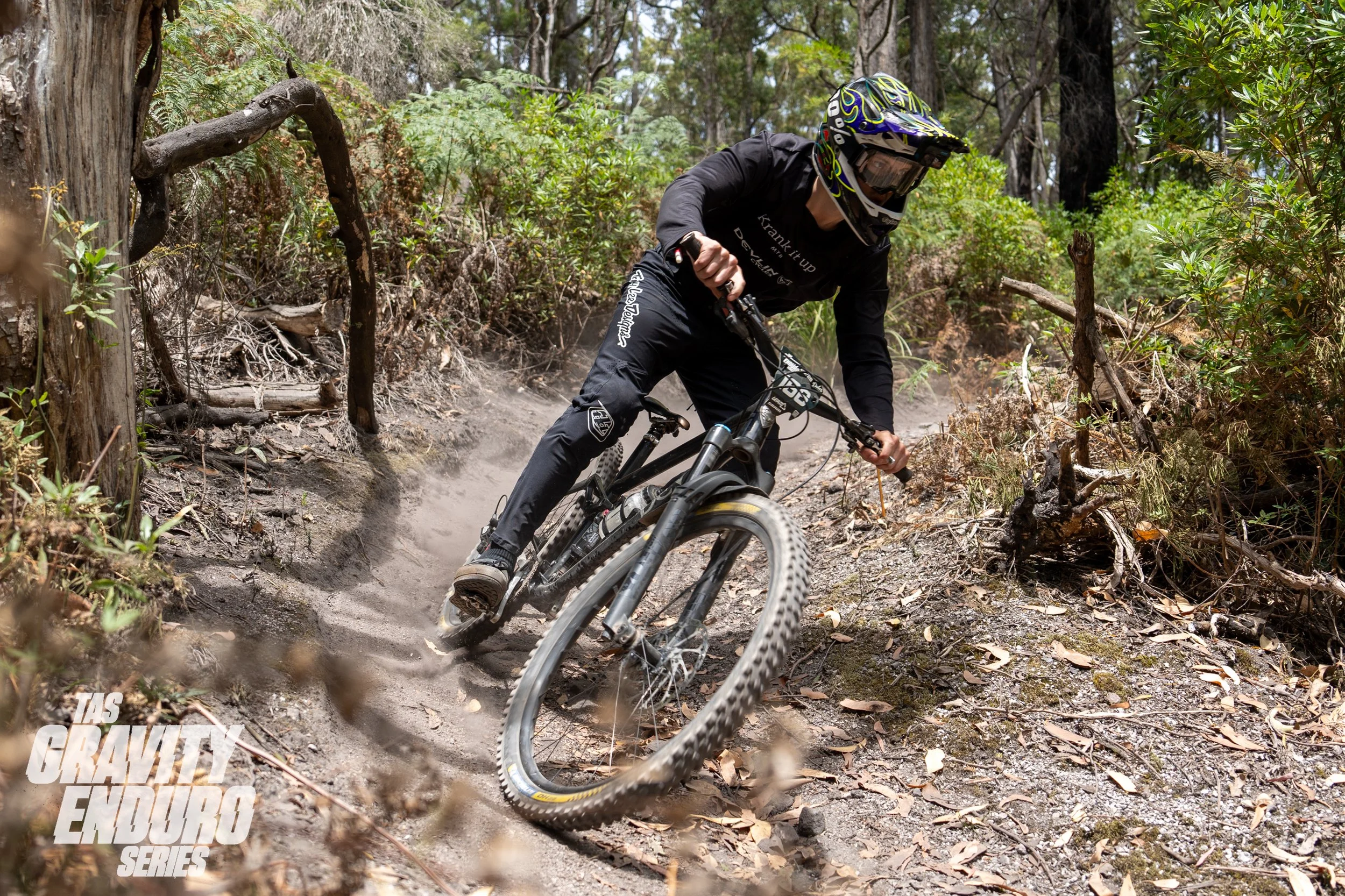 tas Grav Rd 2 Podiums lq-188.jpg