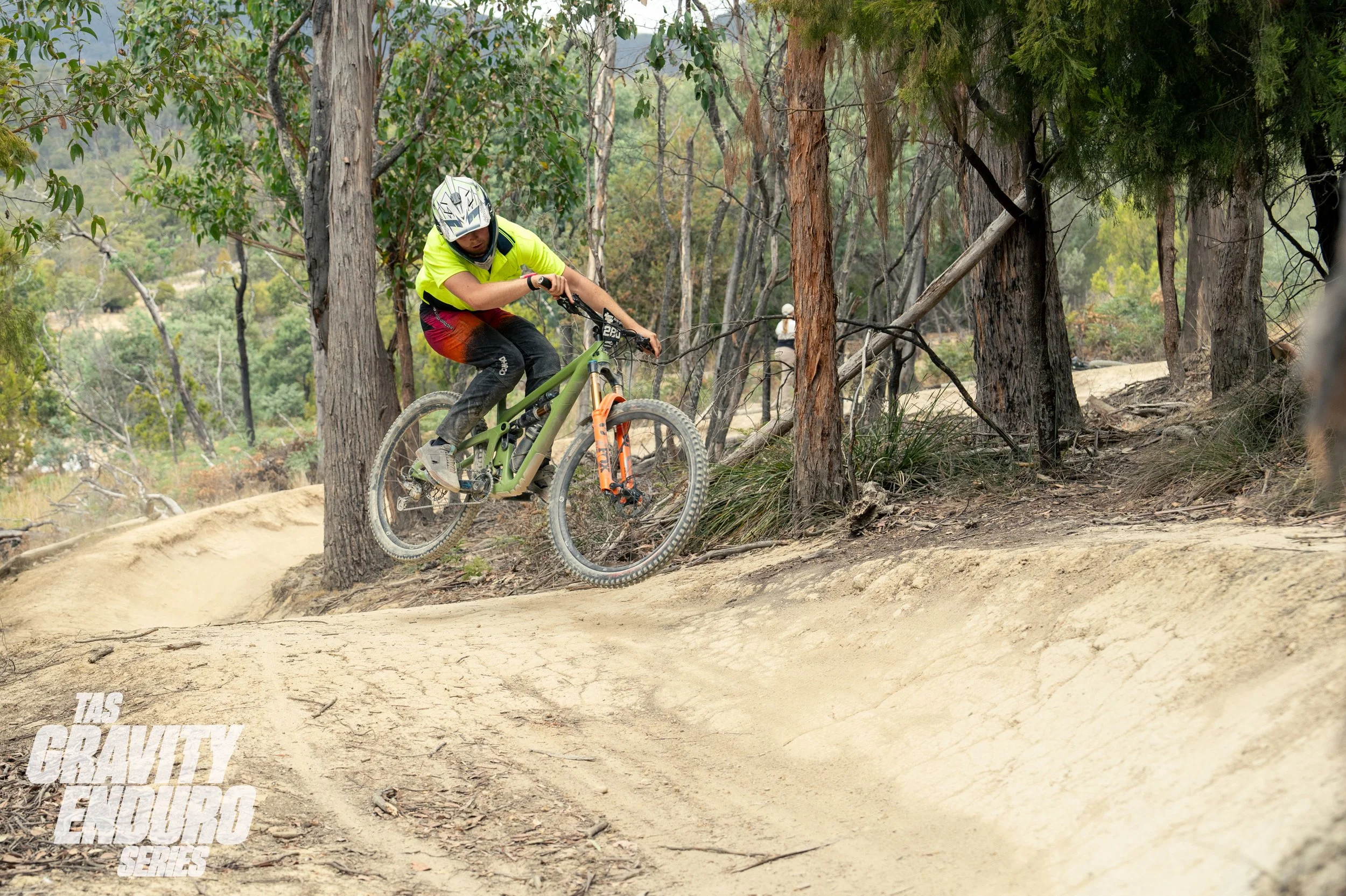 Round 3 Race LQ-200.jpg