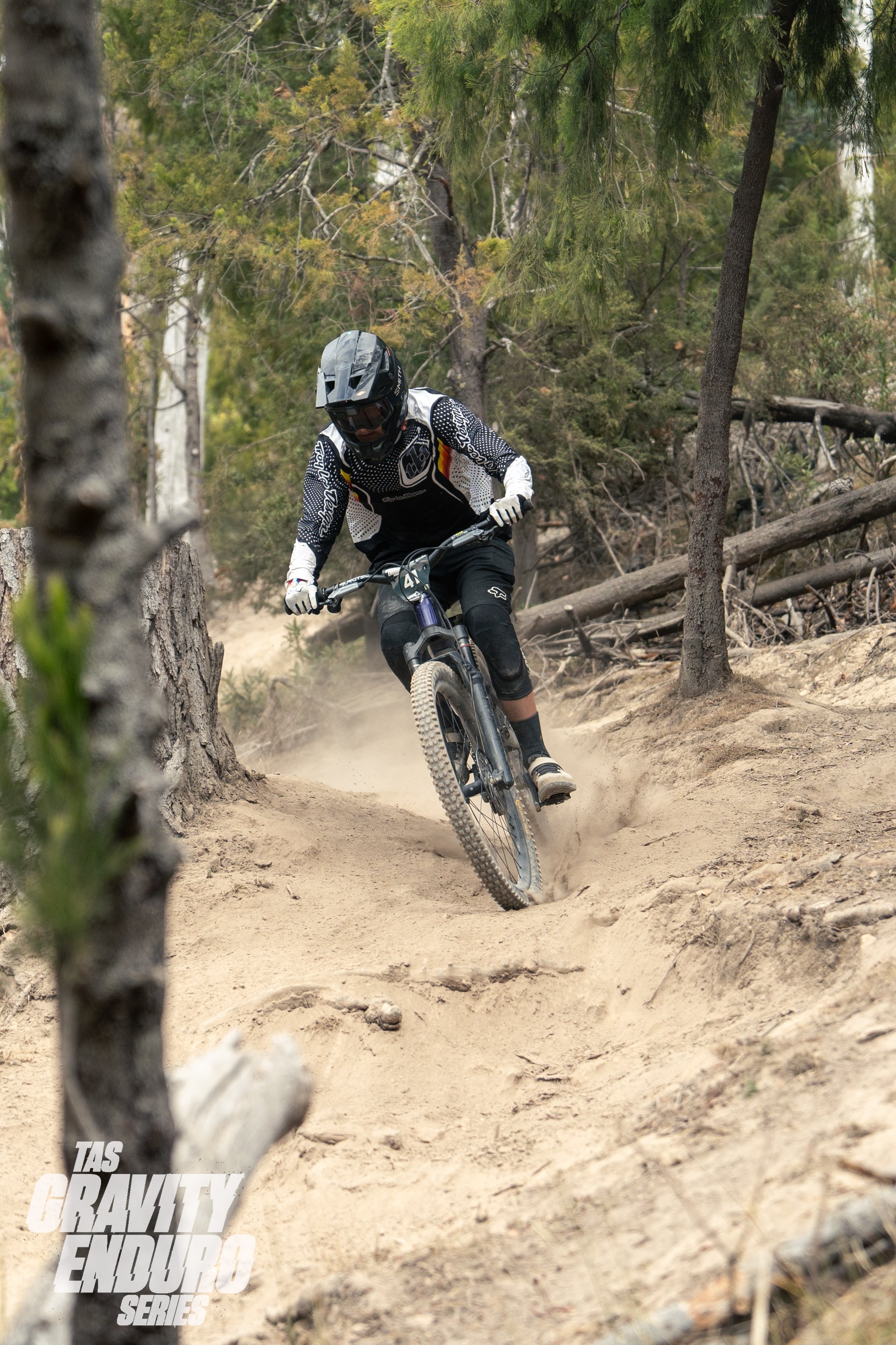 Round 3 Race LQ-160.jpg