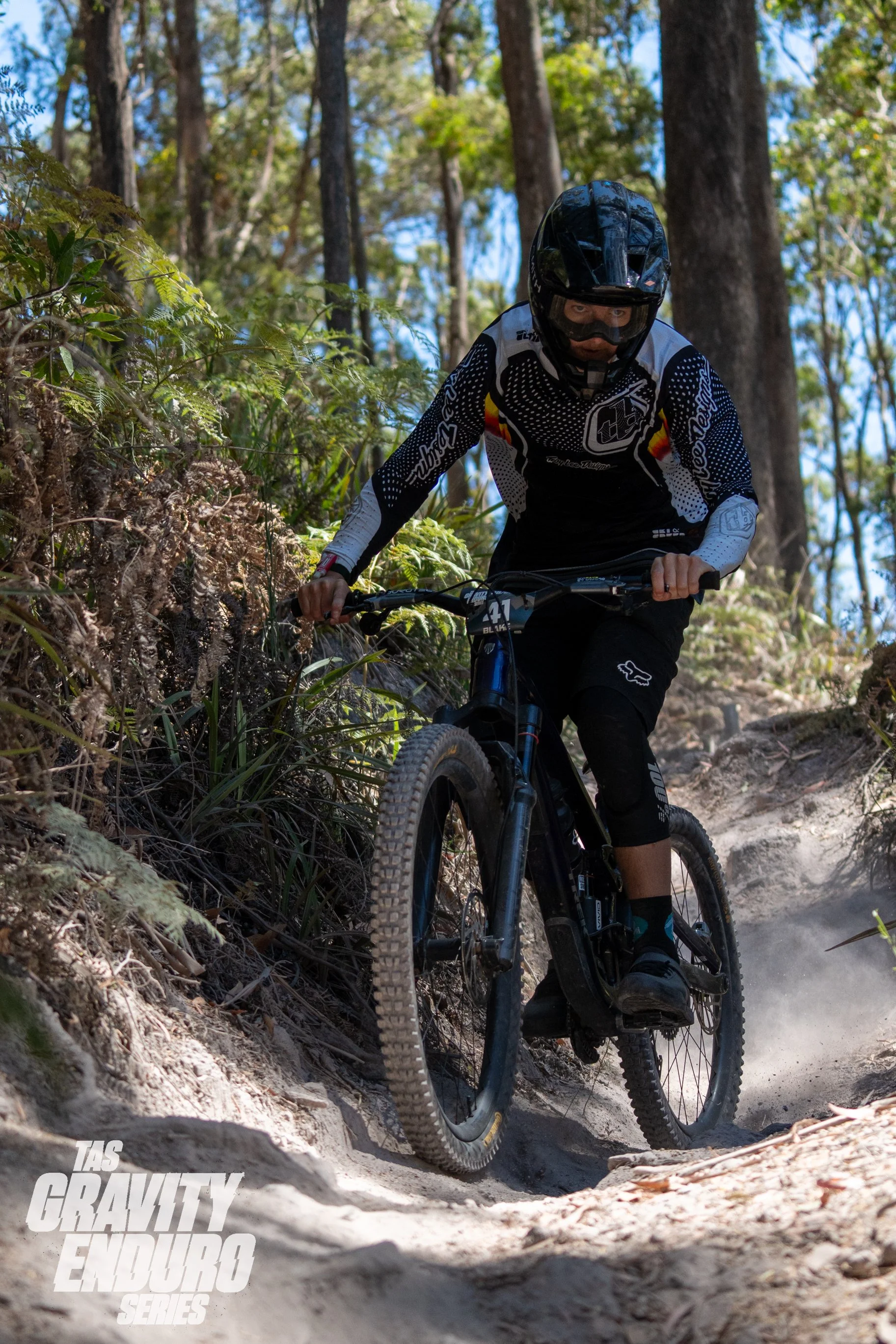 tas Grav Rd 2 Podiums lq-163.jpg