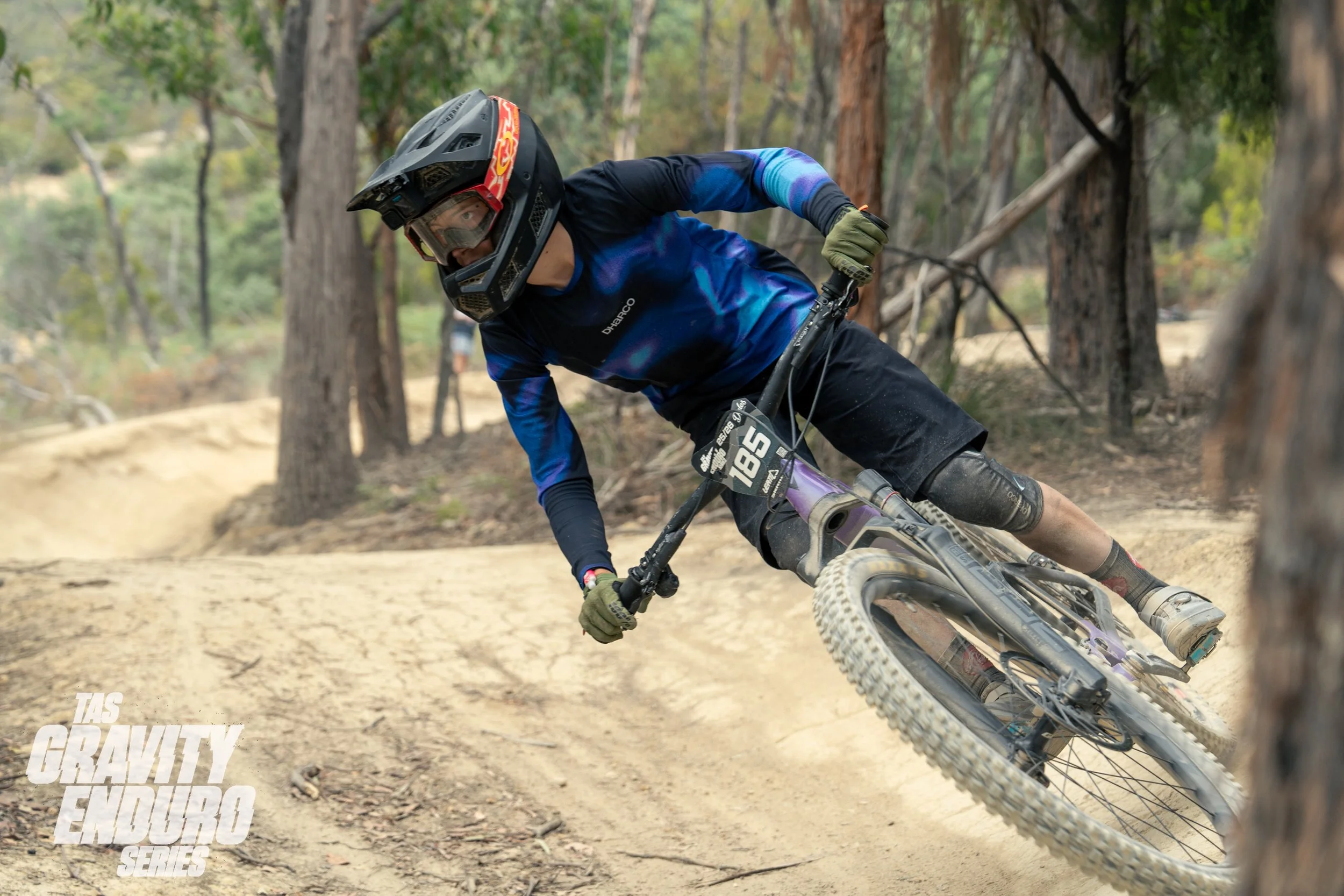 Round 3 Race LQ-208.jpg