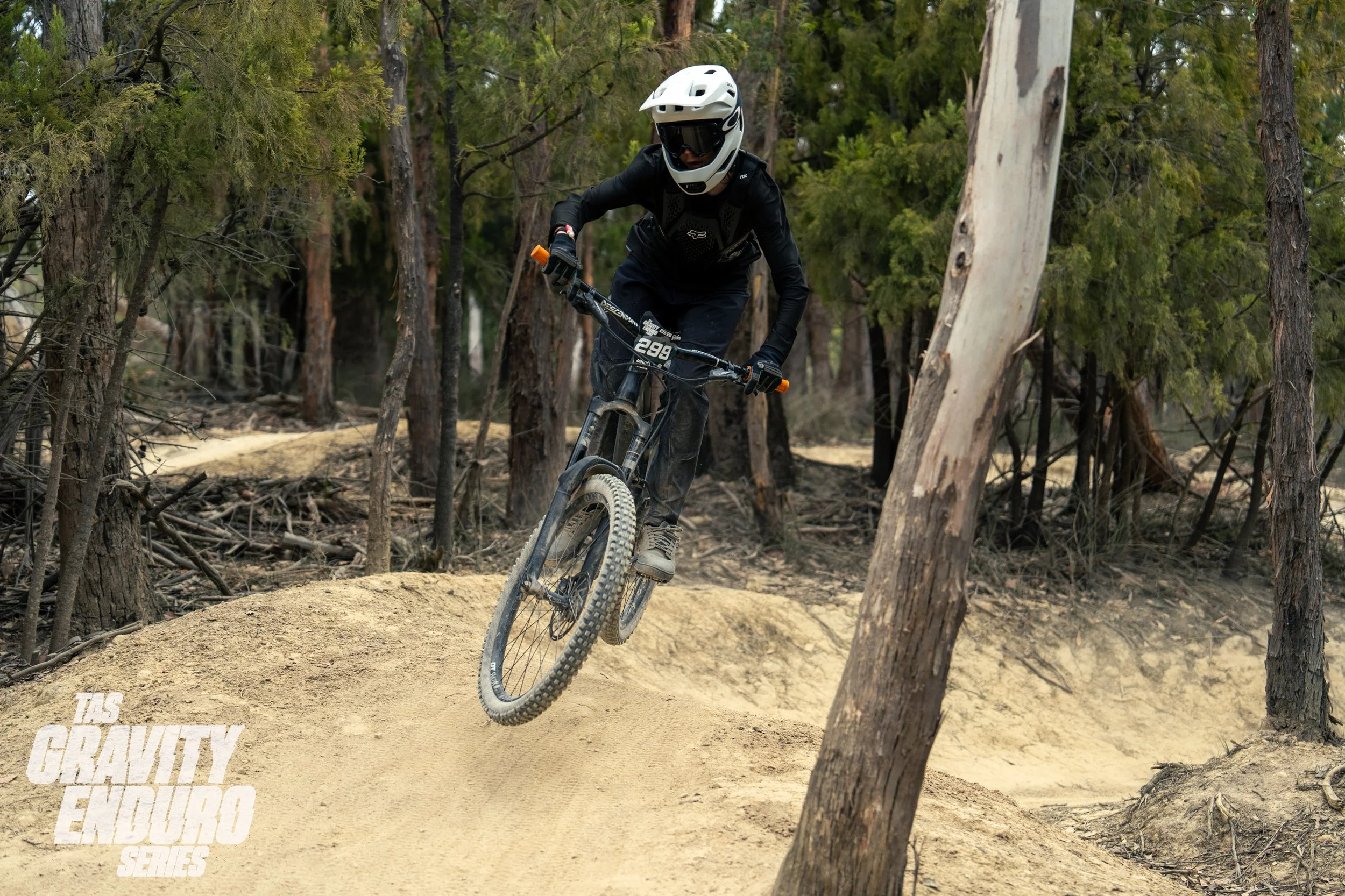 Round 3 Race LQ-228.jpg