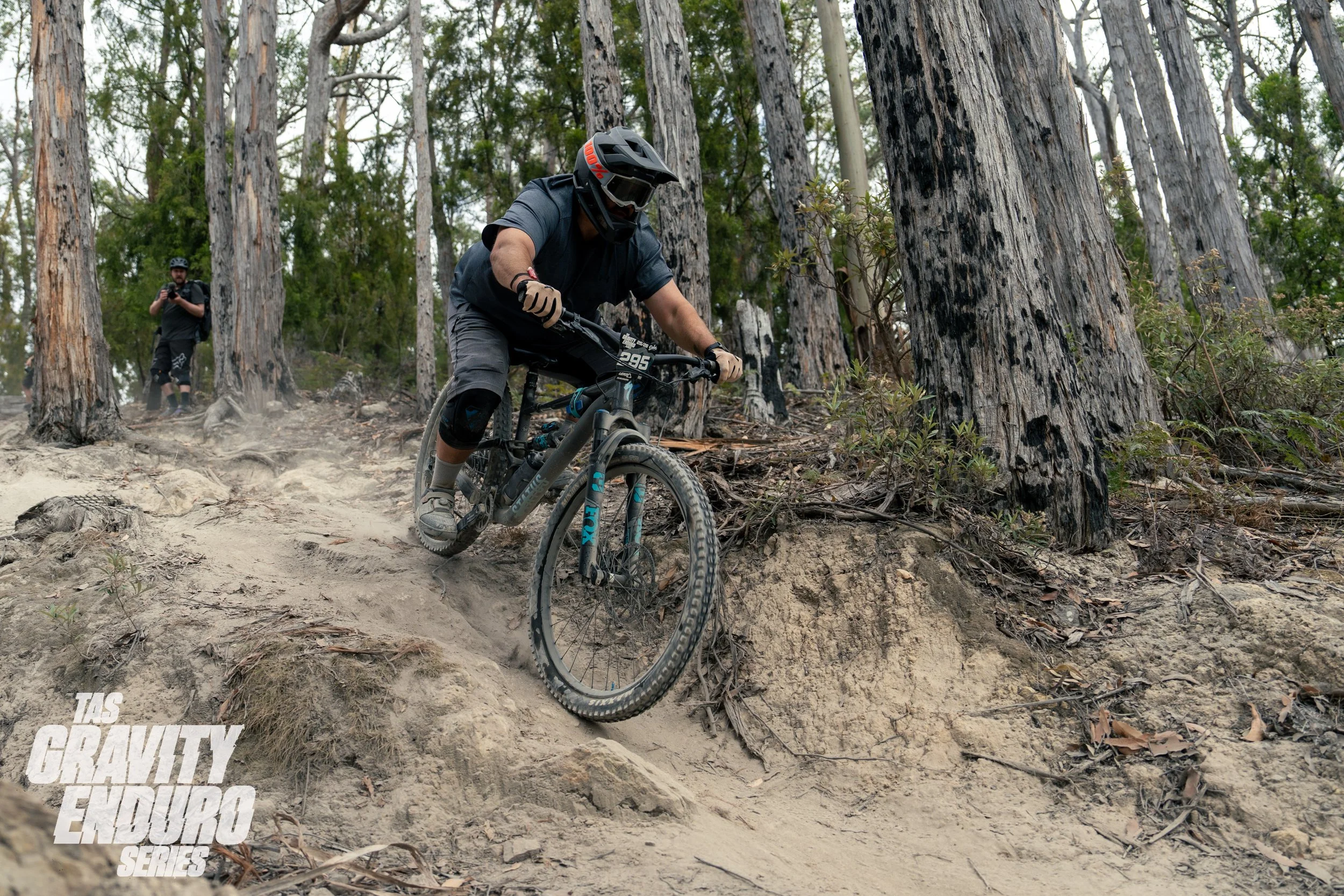 Round 3 Race LQ-129.jpg