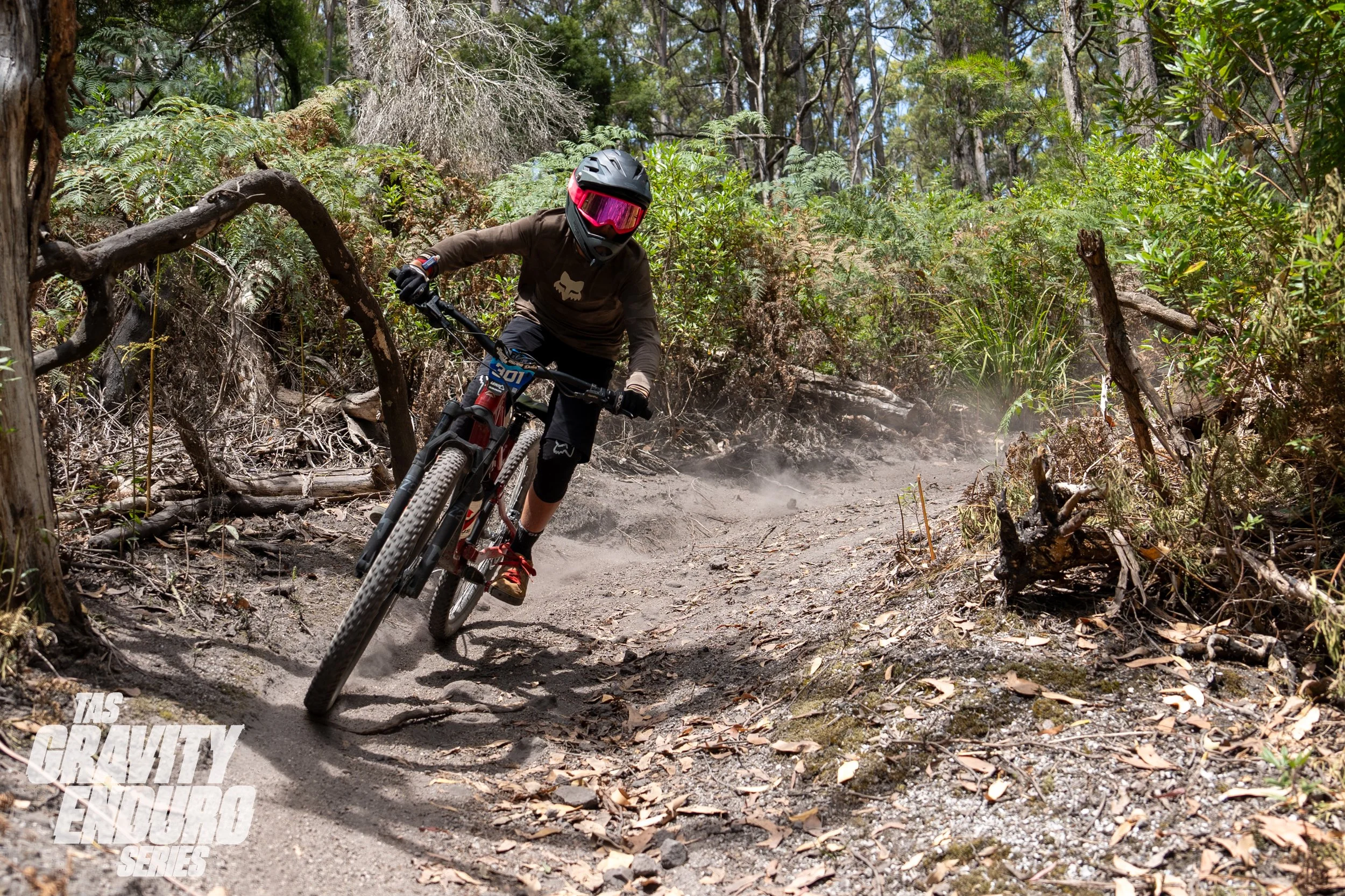 tas Grav Rd 2 Podiums lq-174.jpg