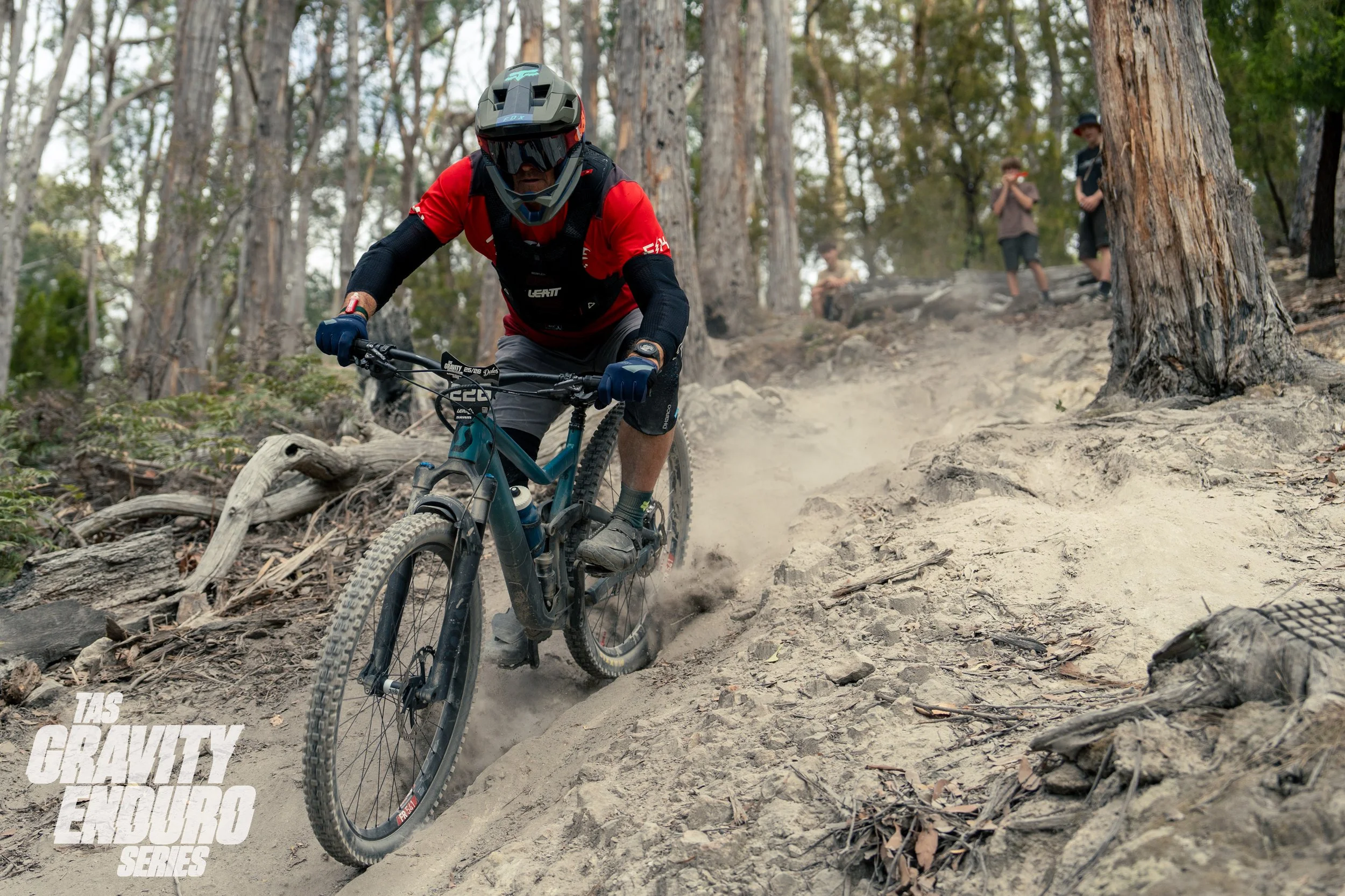 Round 3 Race LQ-111.jpg