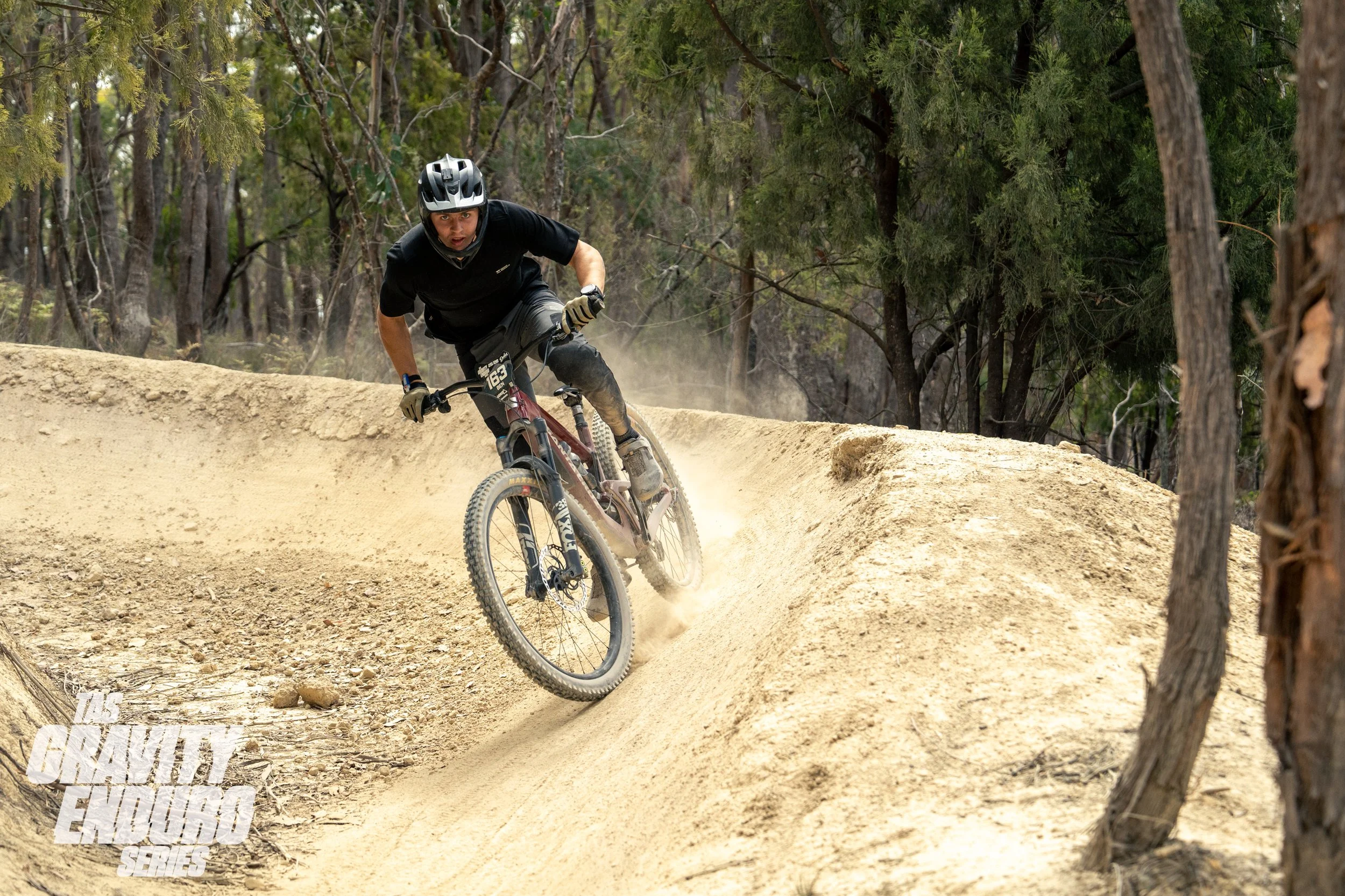 Round 3 Race LQ-220.jpg