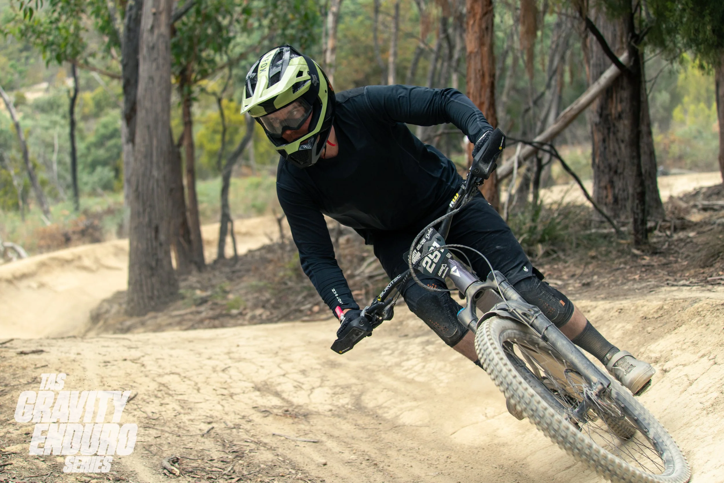 Round 3 Race LQ-192.jpg