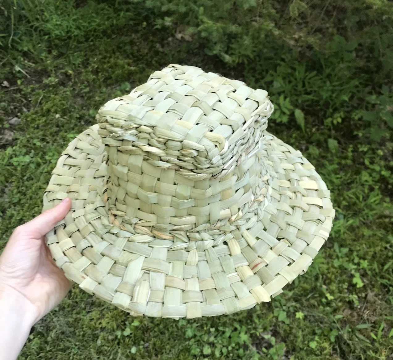 weaving-cattail-hat.jpeg