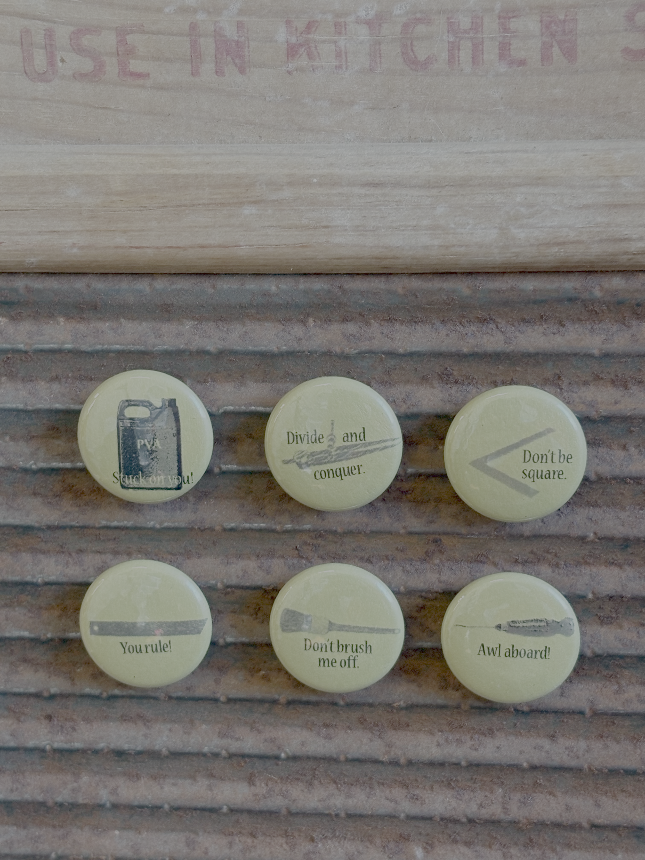 bookbinder buttons washboard part 2.png