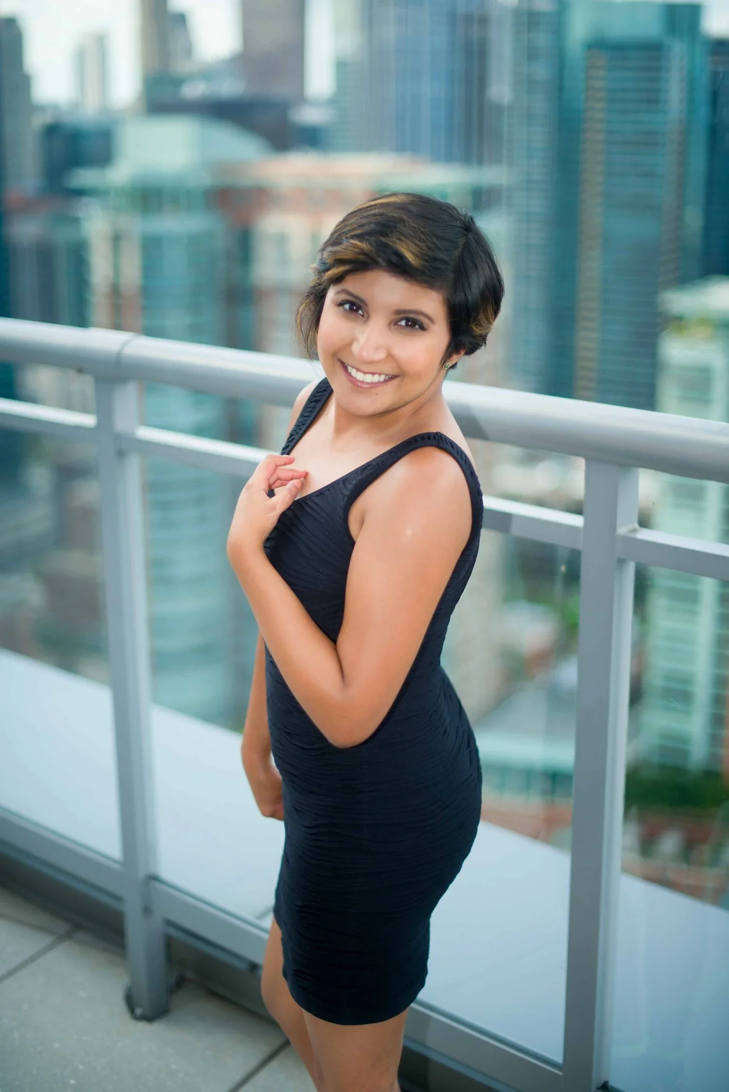 Andy Leverett Photography Henna Chicago.webp