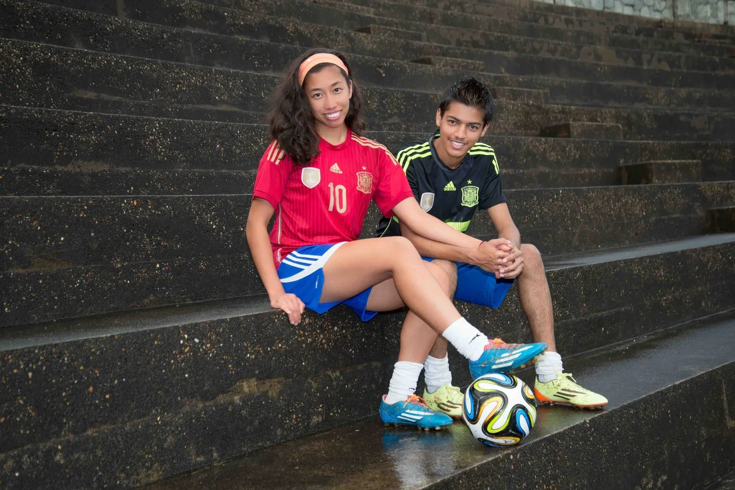 Andy Leverett Photography Soccer Couple 2.webp